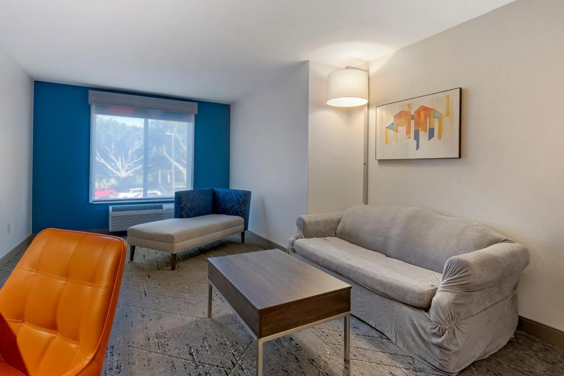Holiday Inn Express Hotel & Suites - The Villages by IHG gallery photo in The Villages, FL — image 47