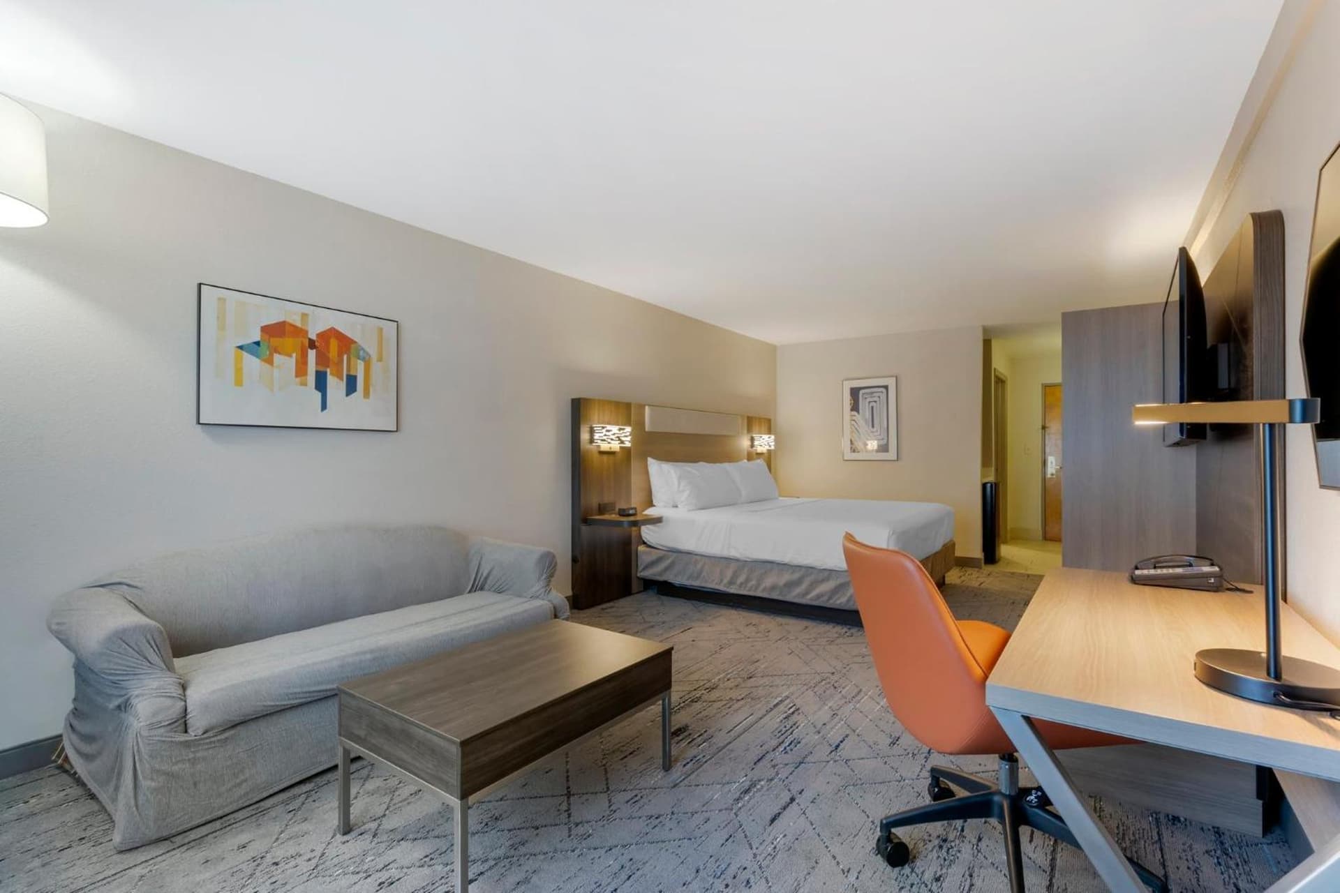 Holiday Inn Express Hotel & Suites - The Villages by IHG gallery photo in The Villages, FL — image 114