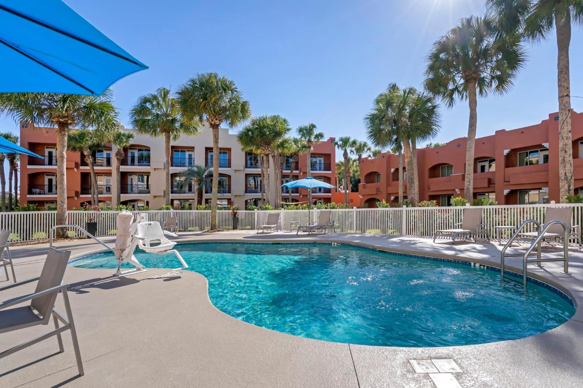 Holiday Inn Express Hotel & Suites - The Villages by IHG gallery photo in The Villages, FL — image 112