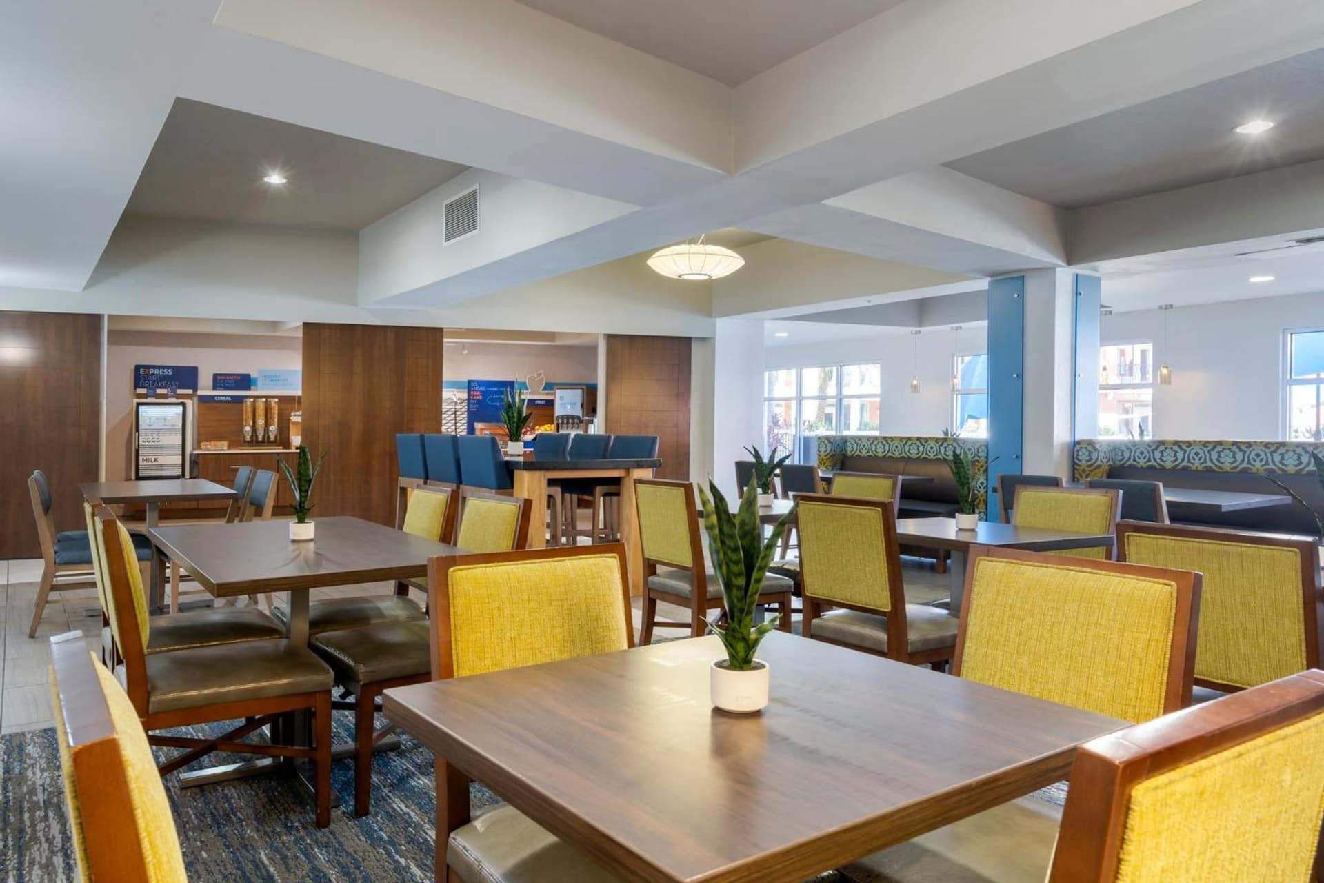 Holiday Inn Express Hotel & Suites - The Villages by IHG gallery photo in The Villages, FL — image 63