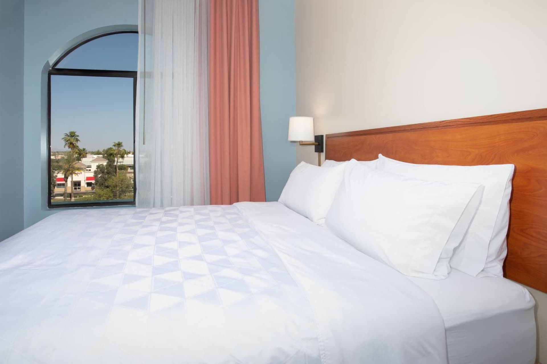 Holiday Inn & Suites Goodyear - West Phoenix Area by IHG gallery photo in Goodyear, AZ — image 18