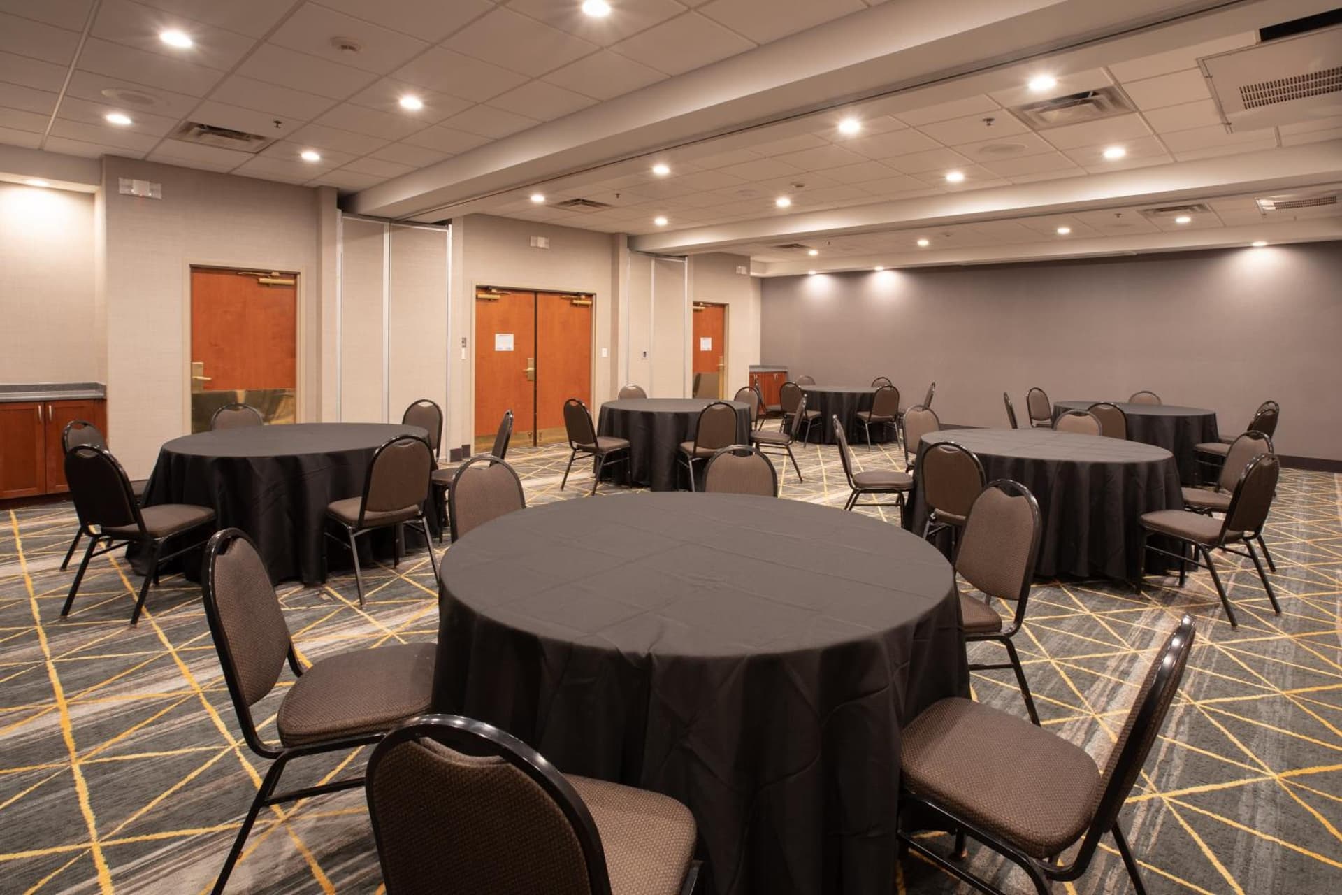 Holiday Inn & Suites Goodyear - West Phoenix Area by IHG gallery photo in Goodyear, AZ — image 4