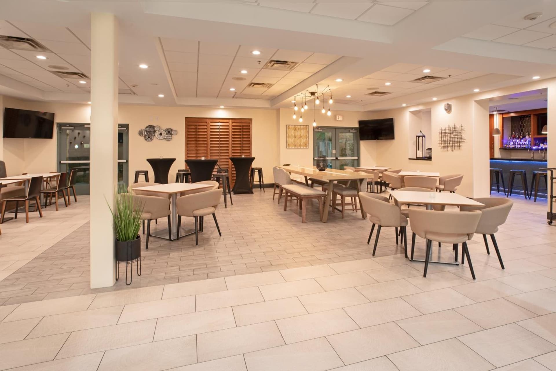 Holiday Inn & Suites Goodyear - West Phoenix Area by IHG gallery photo in Goodyear, AZ — image 17
