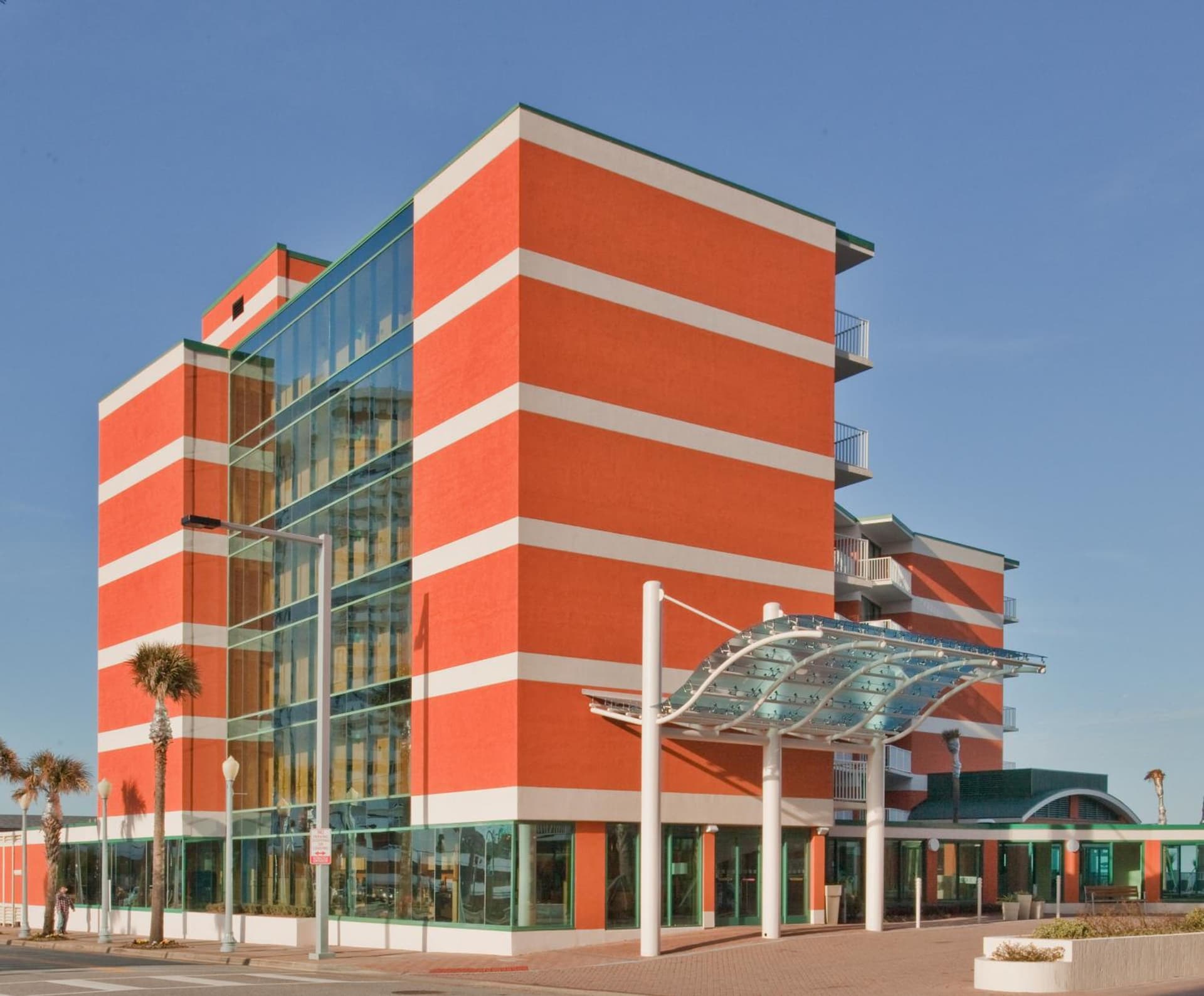 Holiday Inn & Suites Virginia Beach - North Beach by IHG gallery photo in Virginia Beach, VA — image 38