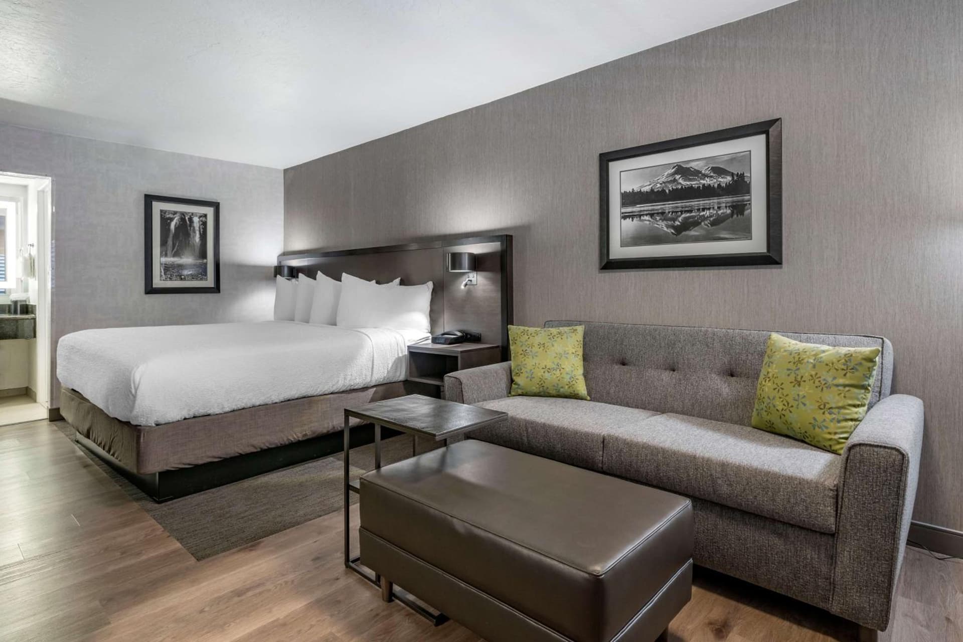 Best Western Plus Hilltop Inn gallery photo in Redding, CA — image 15