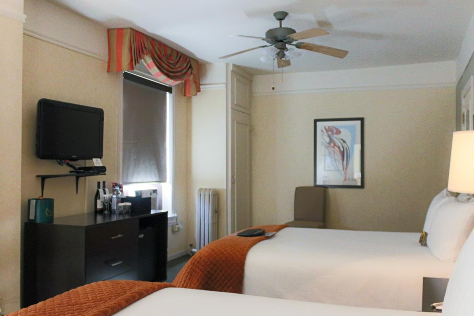 The Willows Hotel gallery photo in Chicago, IL — image 22