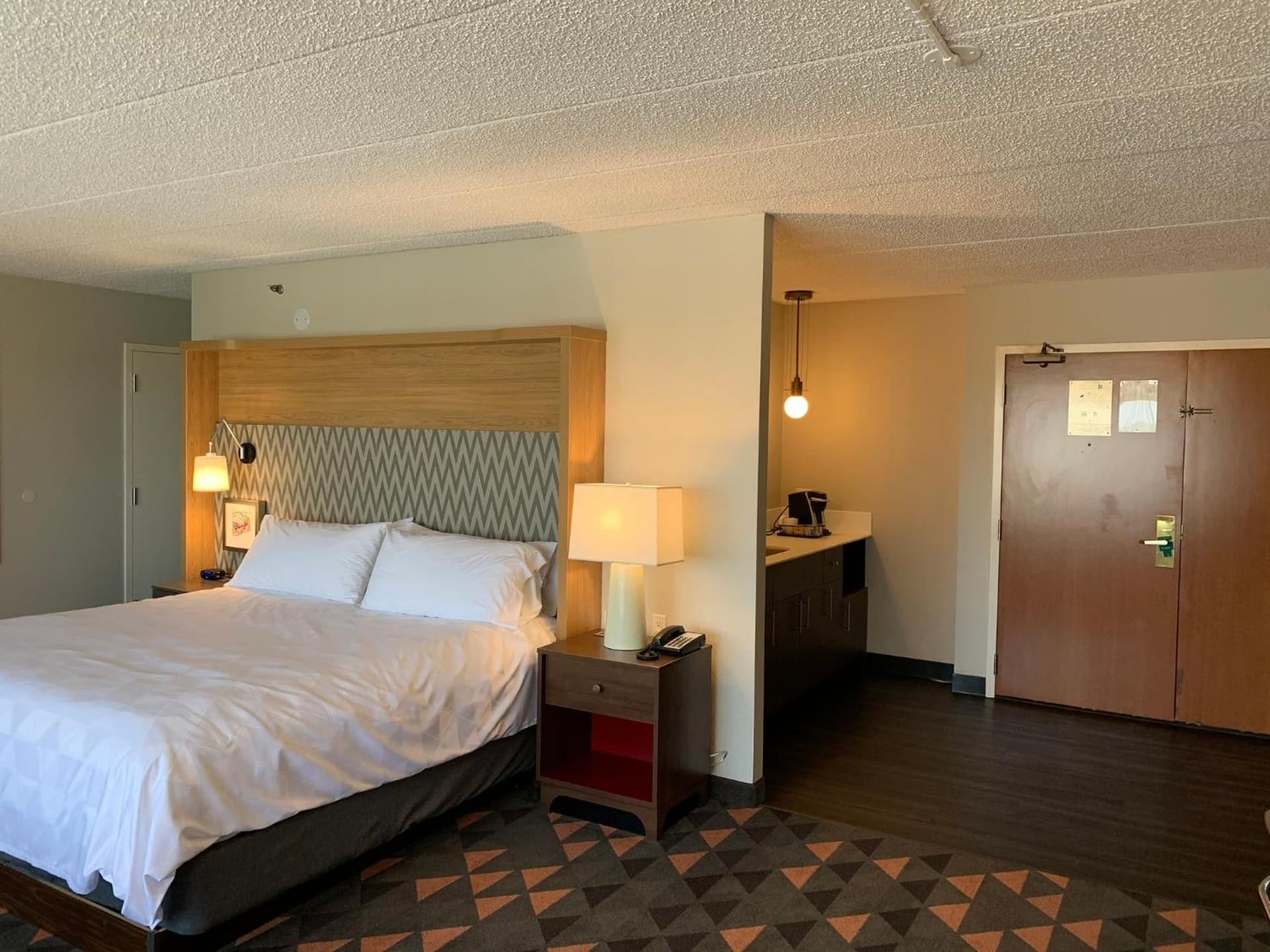 Holiday Inn Chicago Nw Crystal Lk Conv Ctr by IHG gallery photo in Crystal Lake, IL — image 46