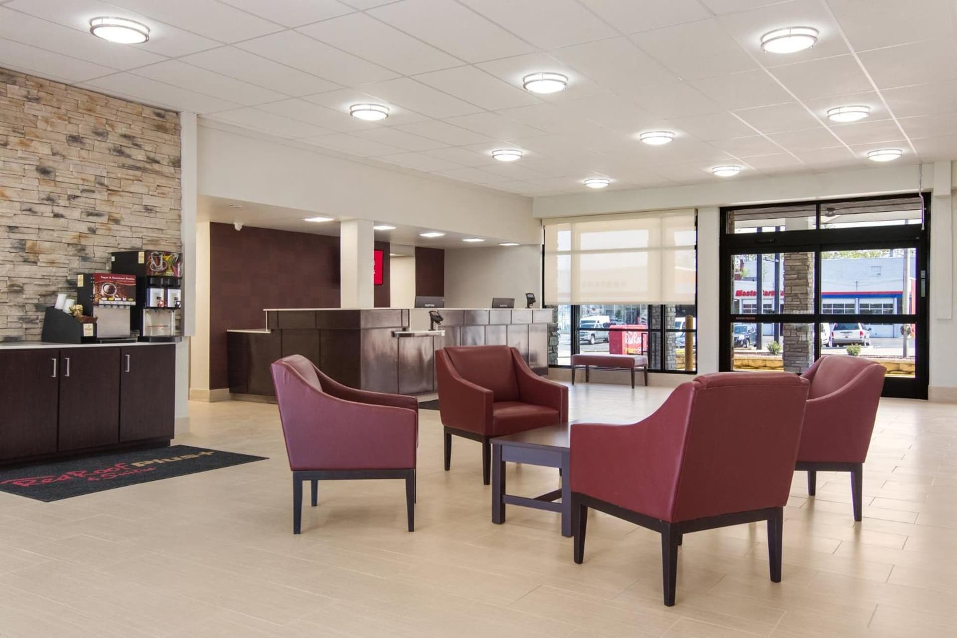 Red Roof Inn PLUS & Suites Erie gallery photo in Erie, PA — image 26
