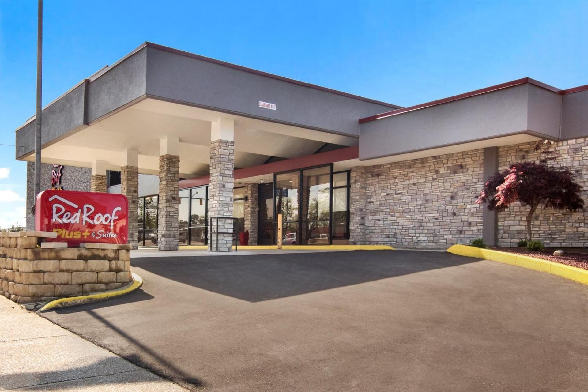 Red Roof Inn PLUS & Suites Erie gallery photo in Erie, PA — image 14