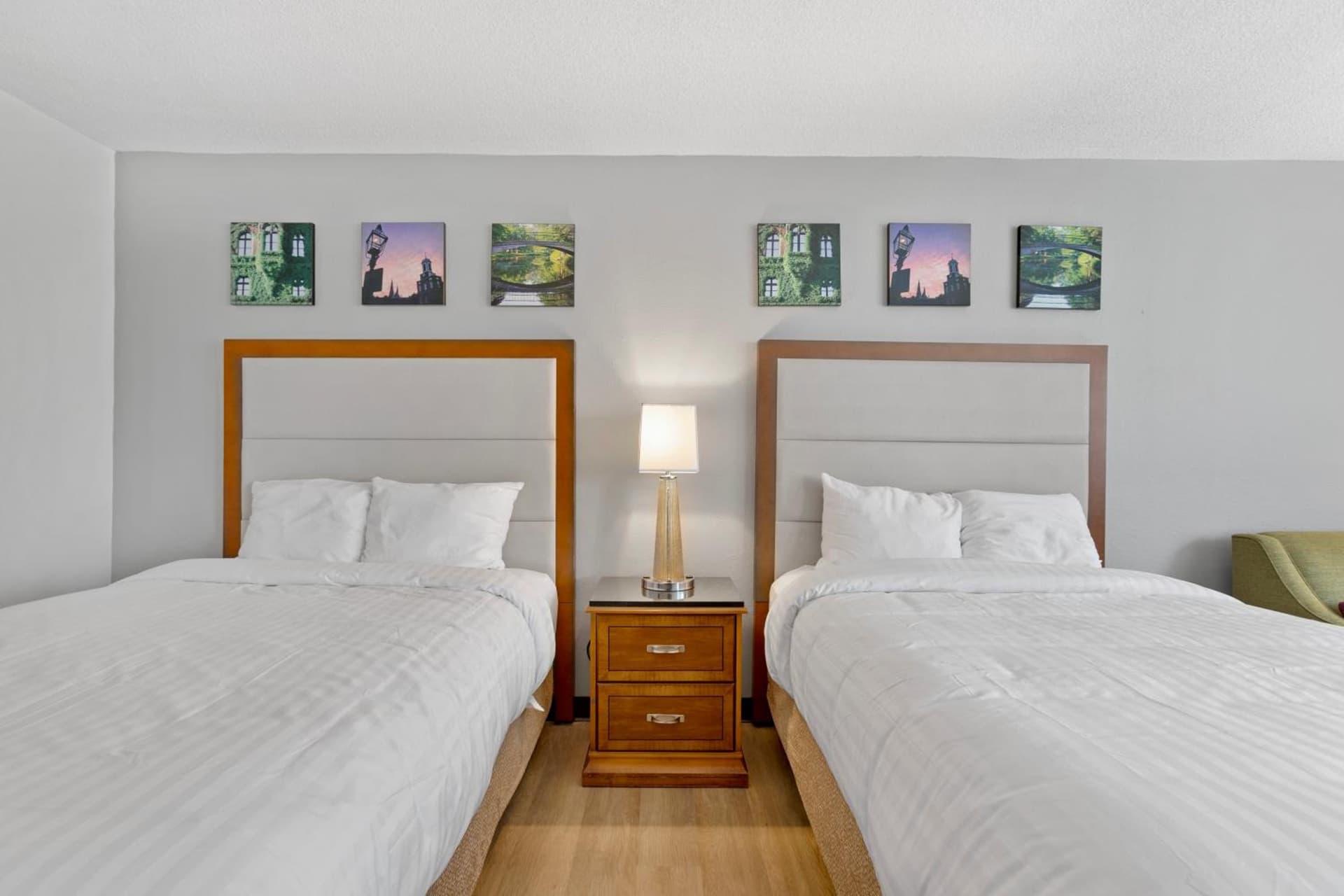 Days Inn by Wyndham Erie gallery photo in Erie, PA — image 20