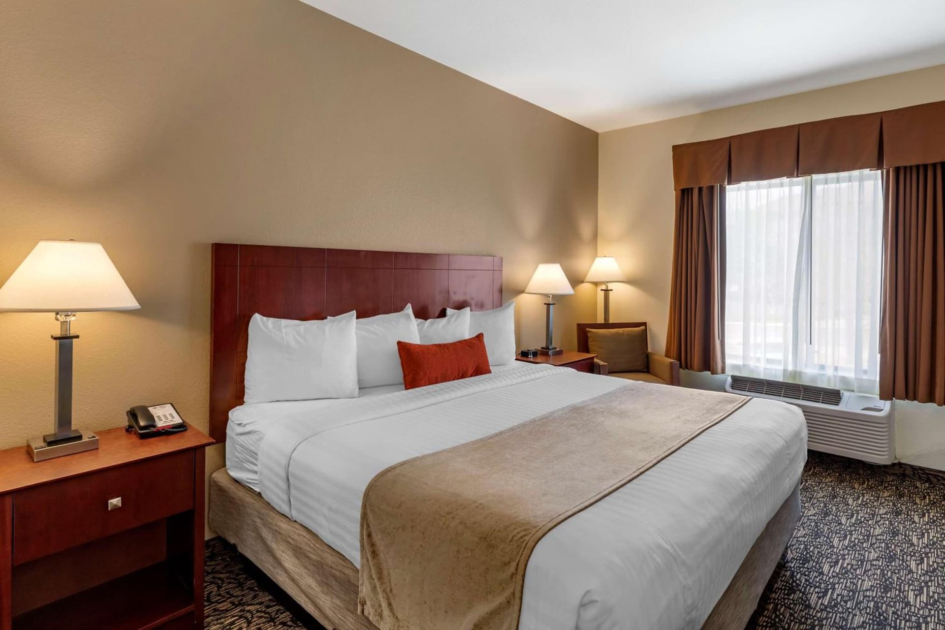 Best Western Plus Boulder Louisville interior in Louisville, CO — gallery photo 2