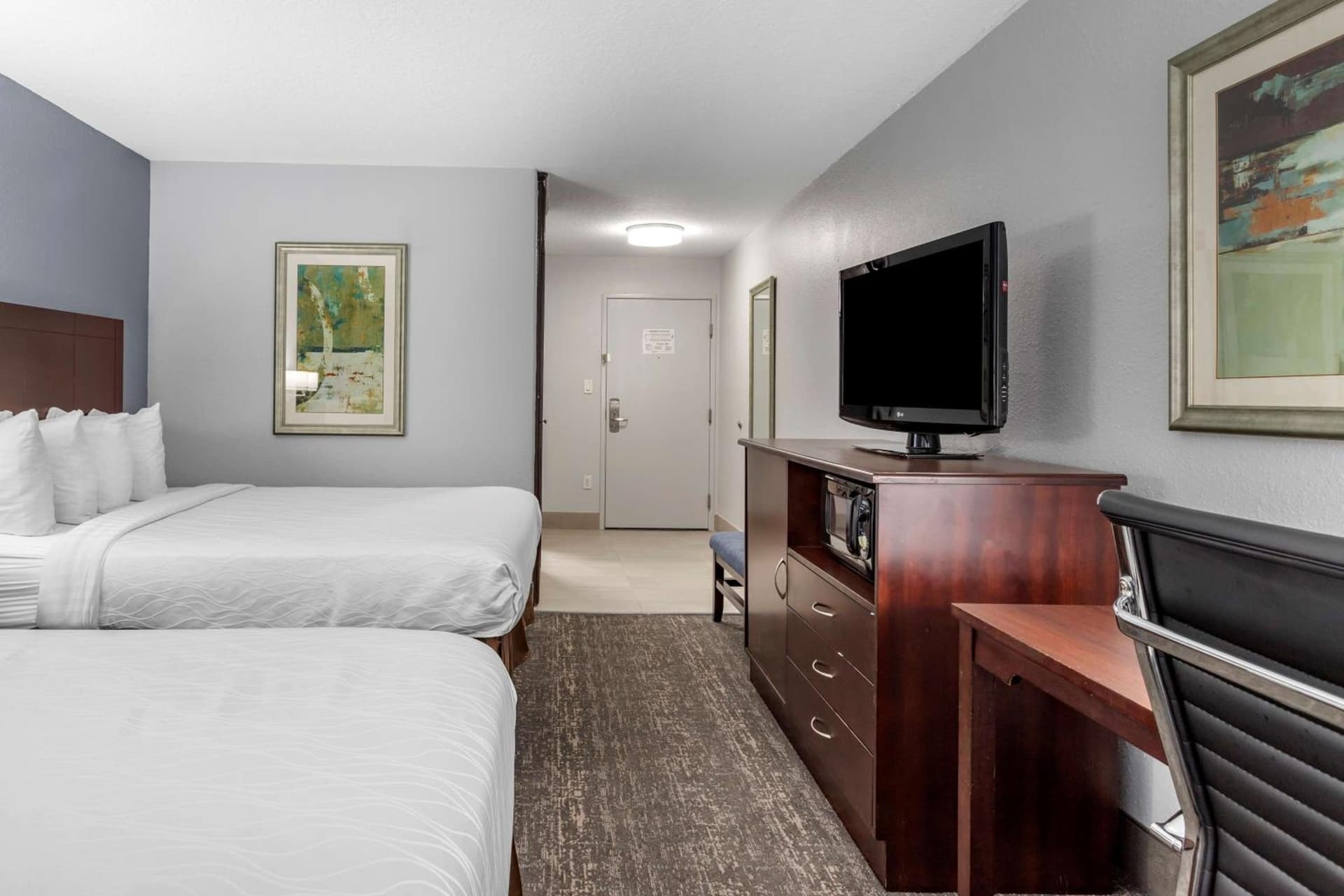 Best Western Plus Orange County gallery photo in Vidor, TX — image 13