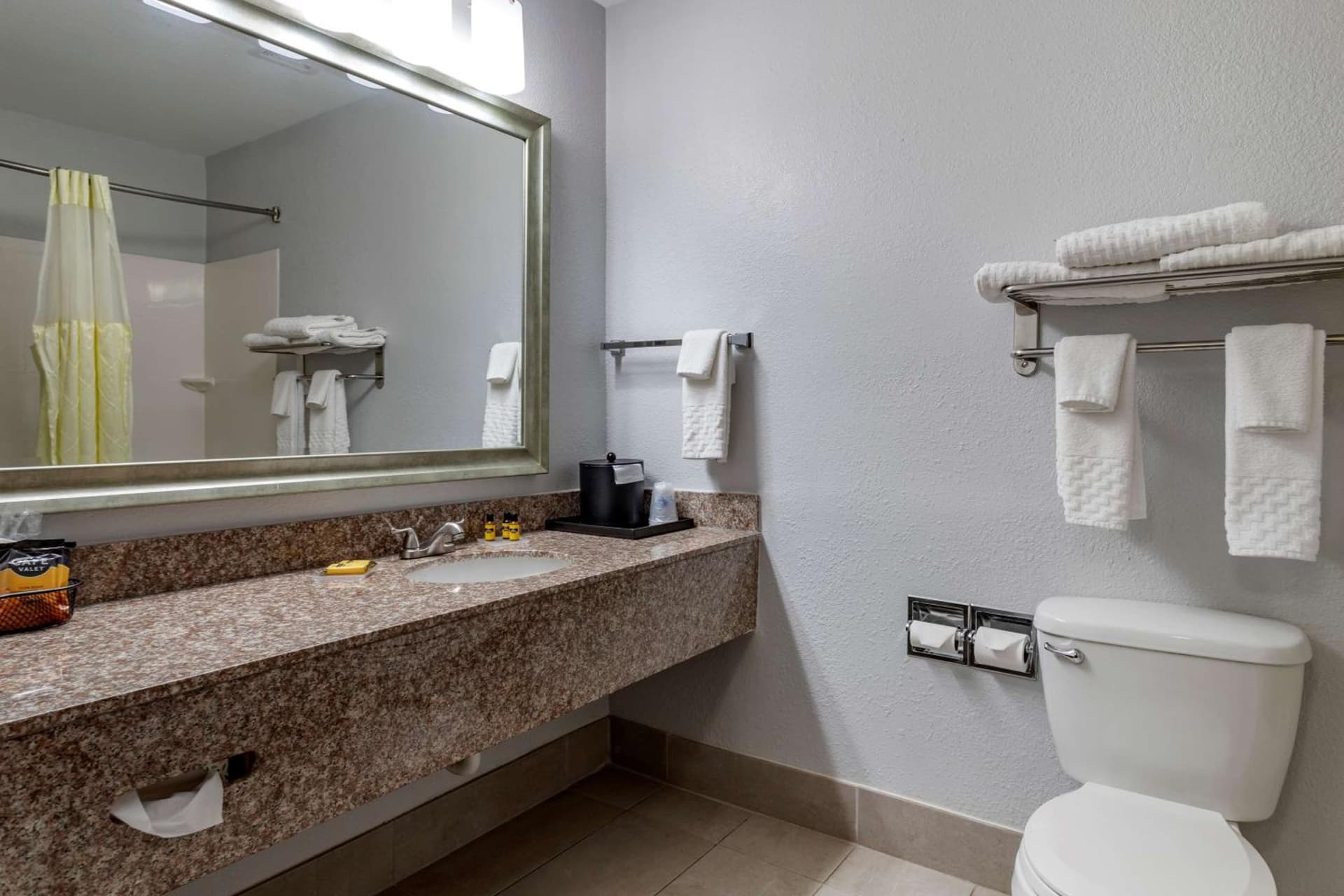 Best Western Plus Orange County gallery photo in Vidor, TX — image 21