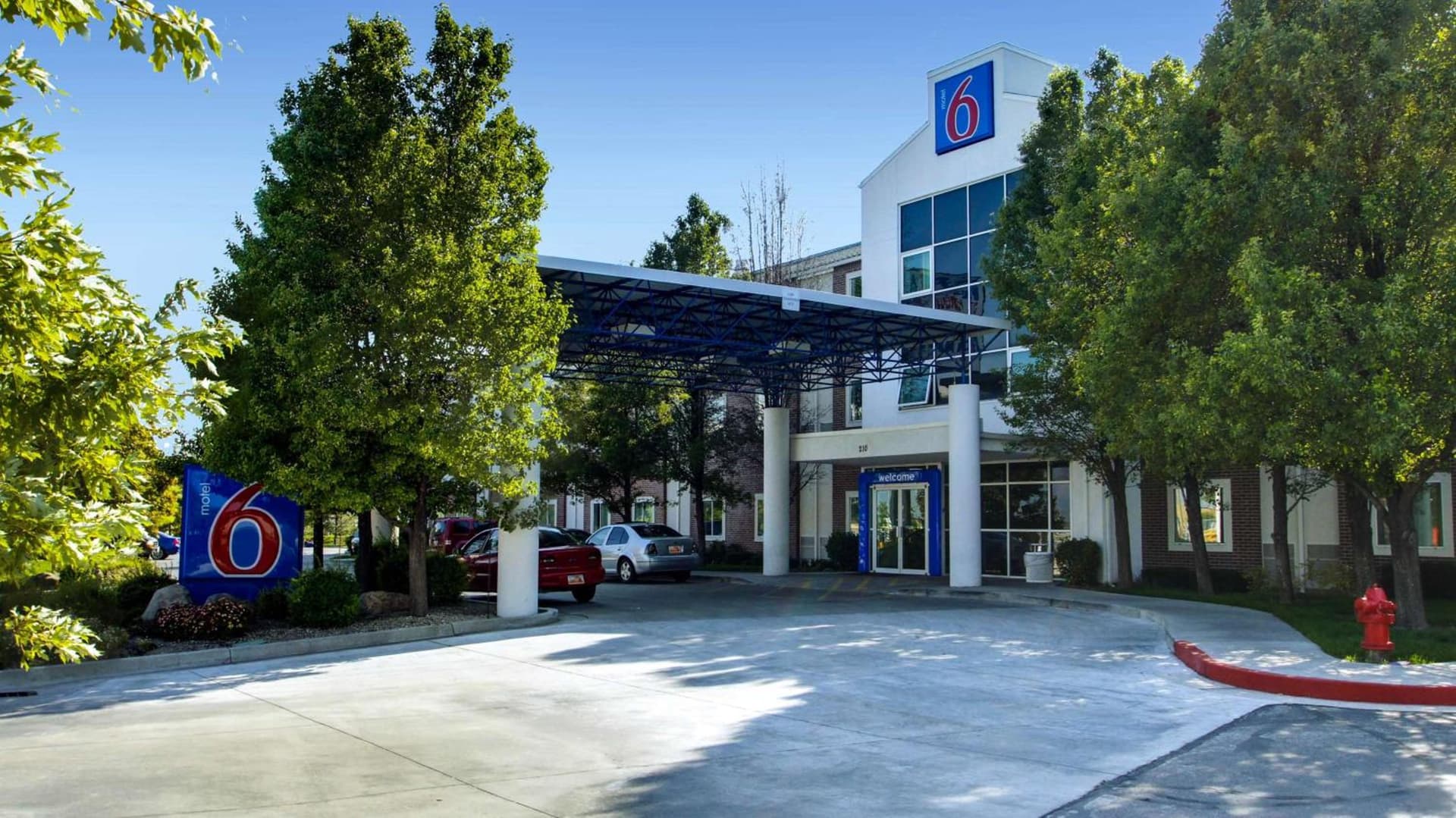 Motel 6 Lehi, UT - Thanksgiving Point featured exterior or lobby in Lehi, UT — similar hotel