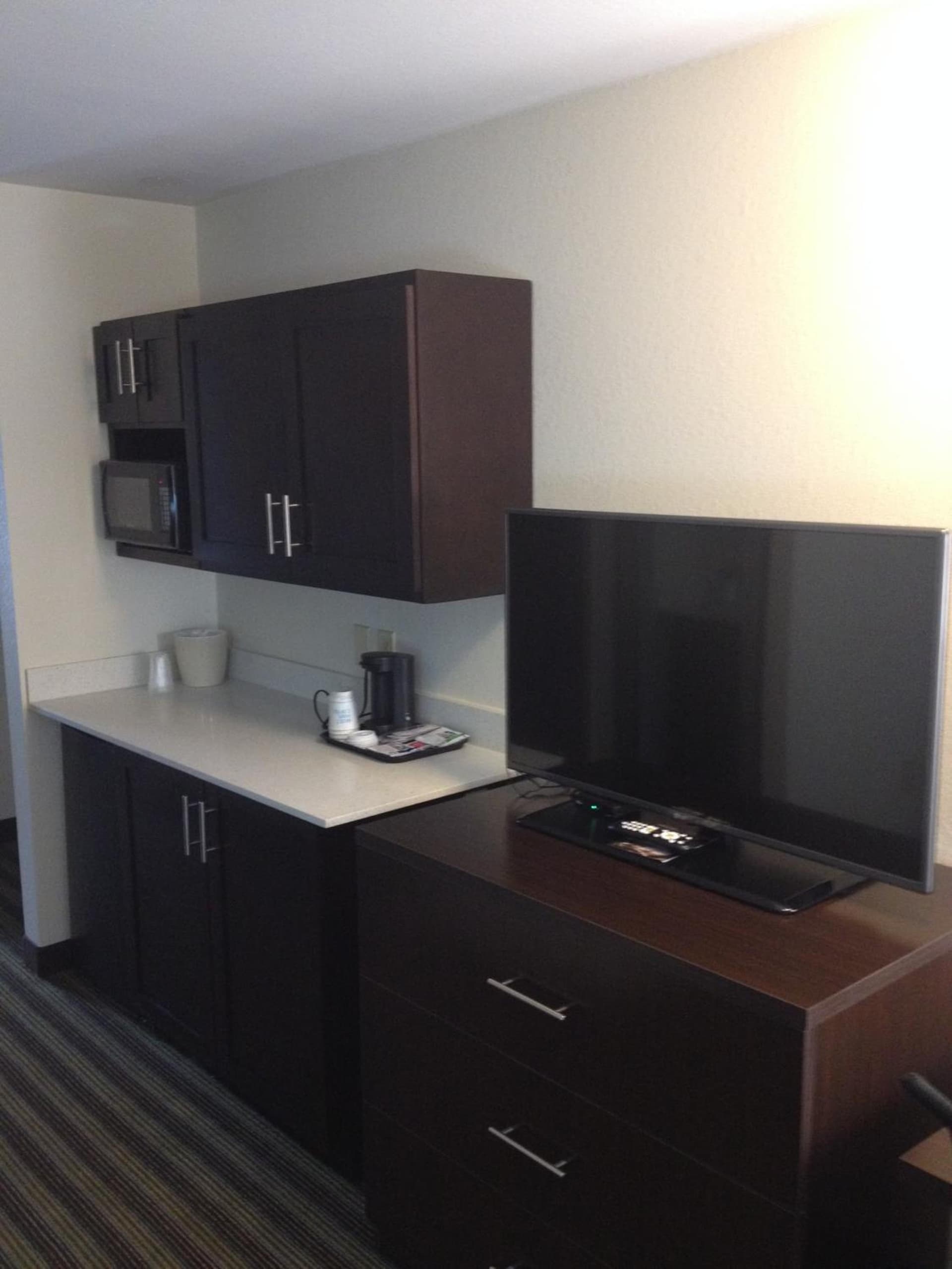 Holiday Inn Express Montgomery East I-85 by IHG property views in Montgomery, AL — gallery photo 3