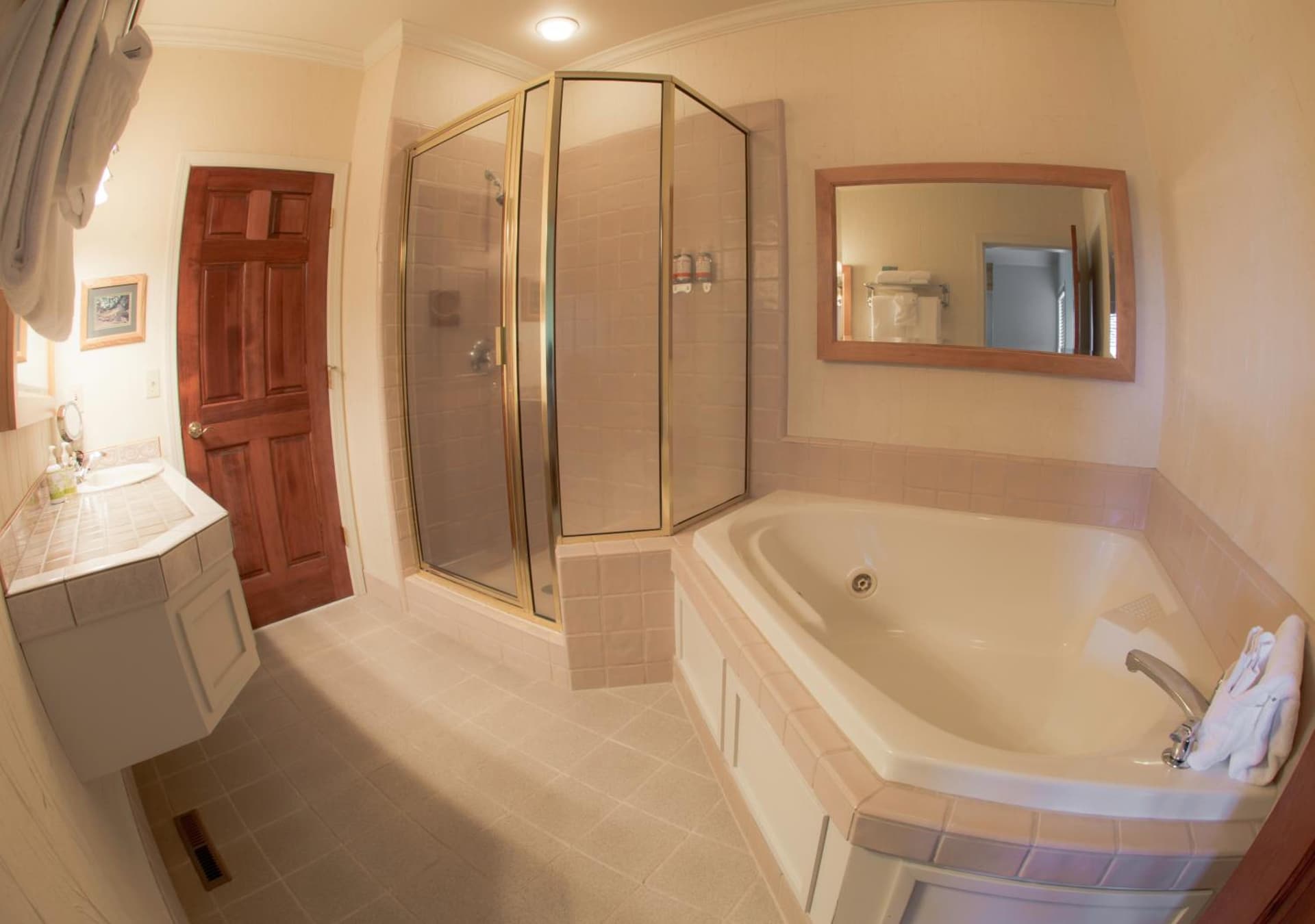 Pine Ridge Inn gallery photo in Bend, OR — image 6