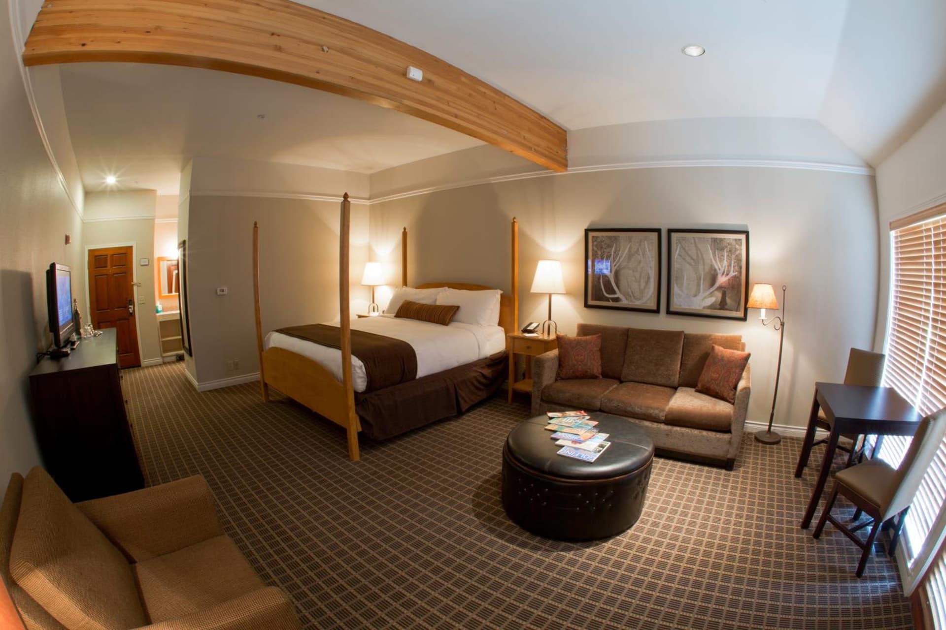 Pine Ridge Inn gallery photo in Bend, OR — image 31