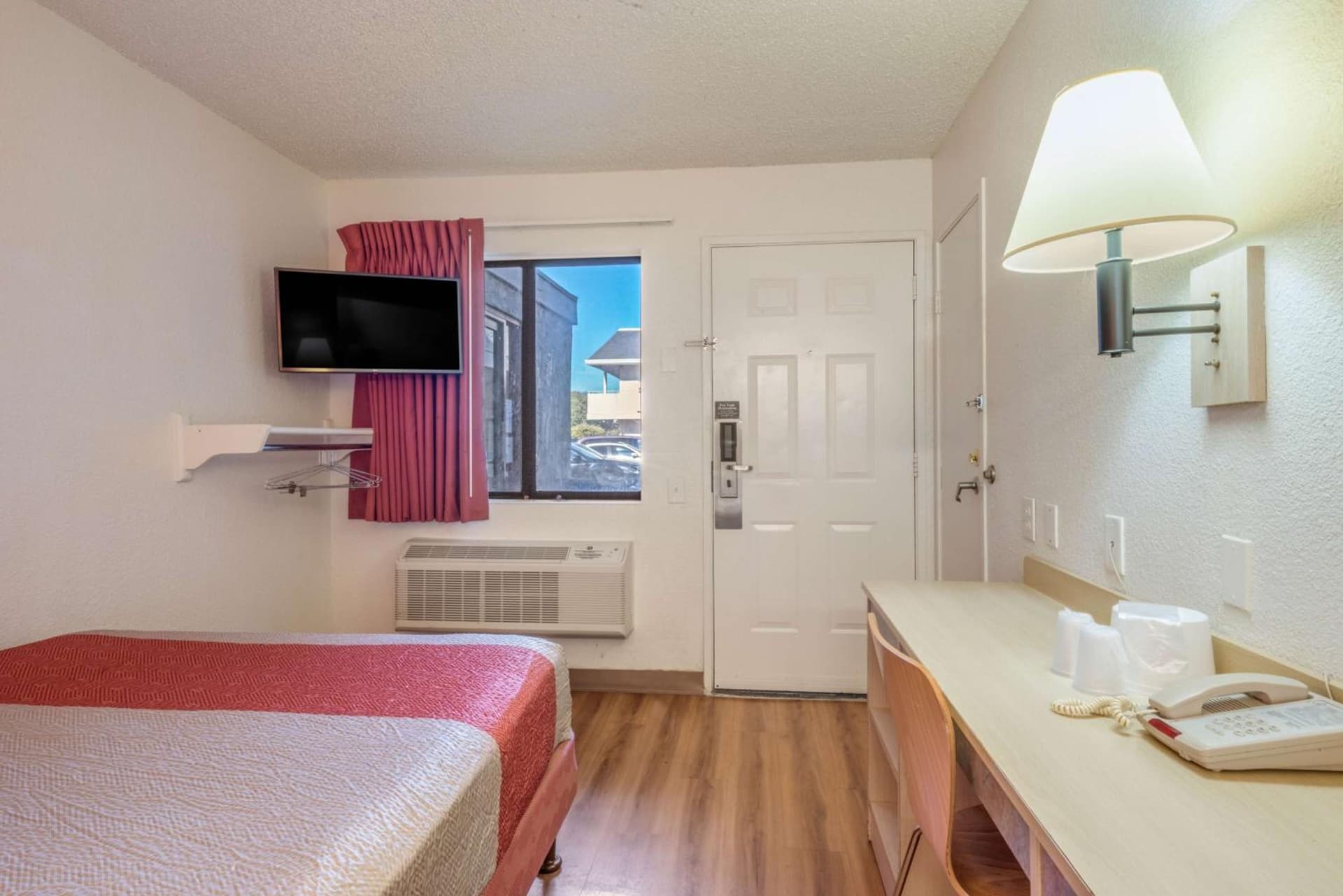 Motel 6-Fairfield, CA - North gallery photo in Fairfield, CA — image 34