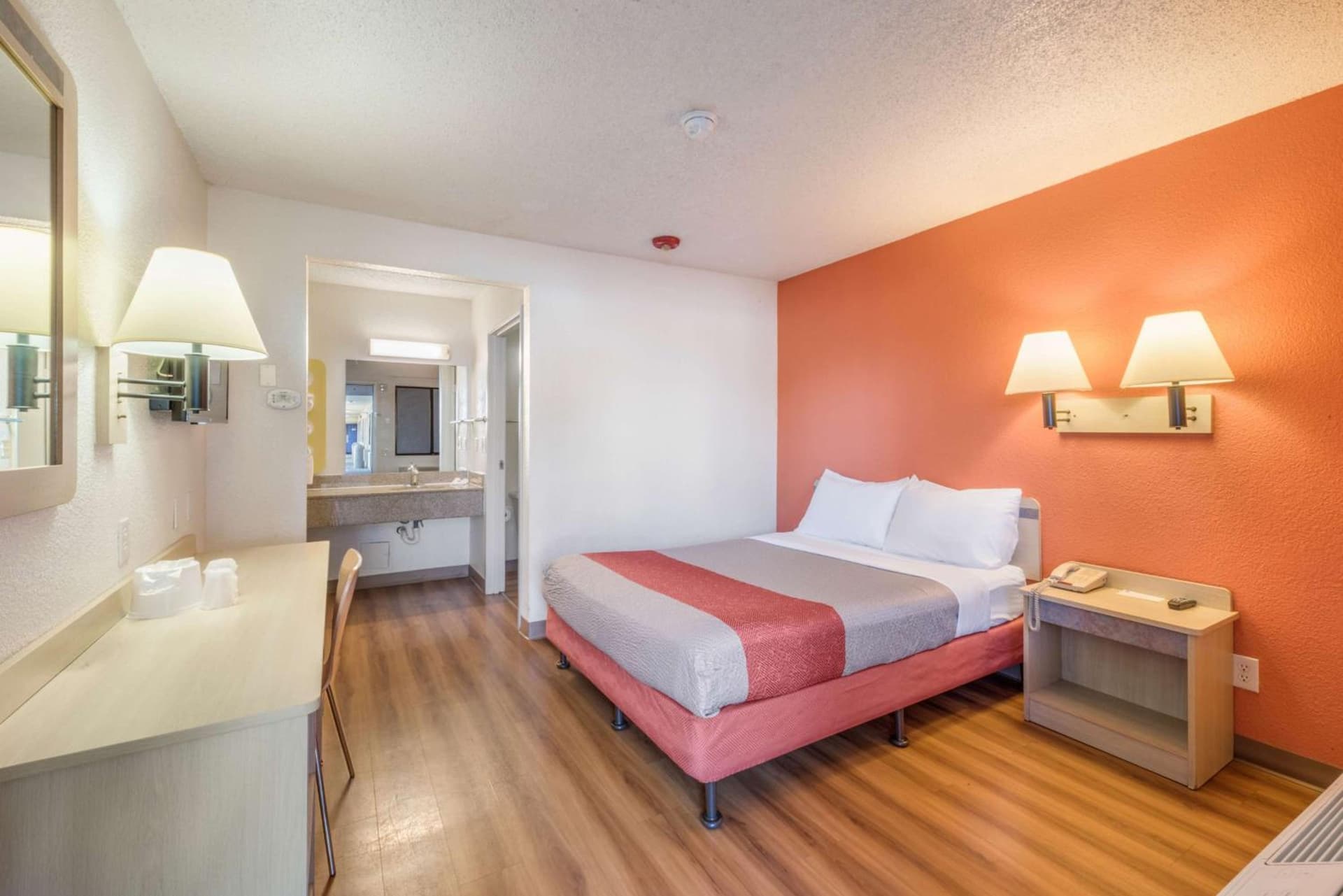 Motel 6-Fairfield, CA - North gallery photo in Fairfield, CA — image 6