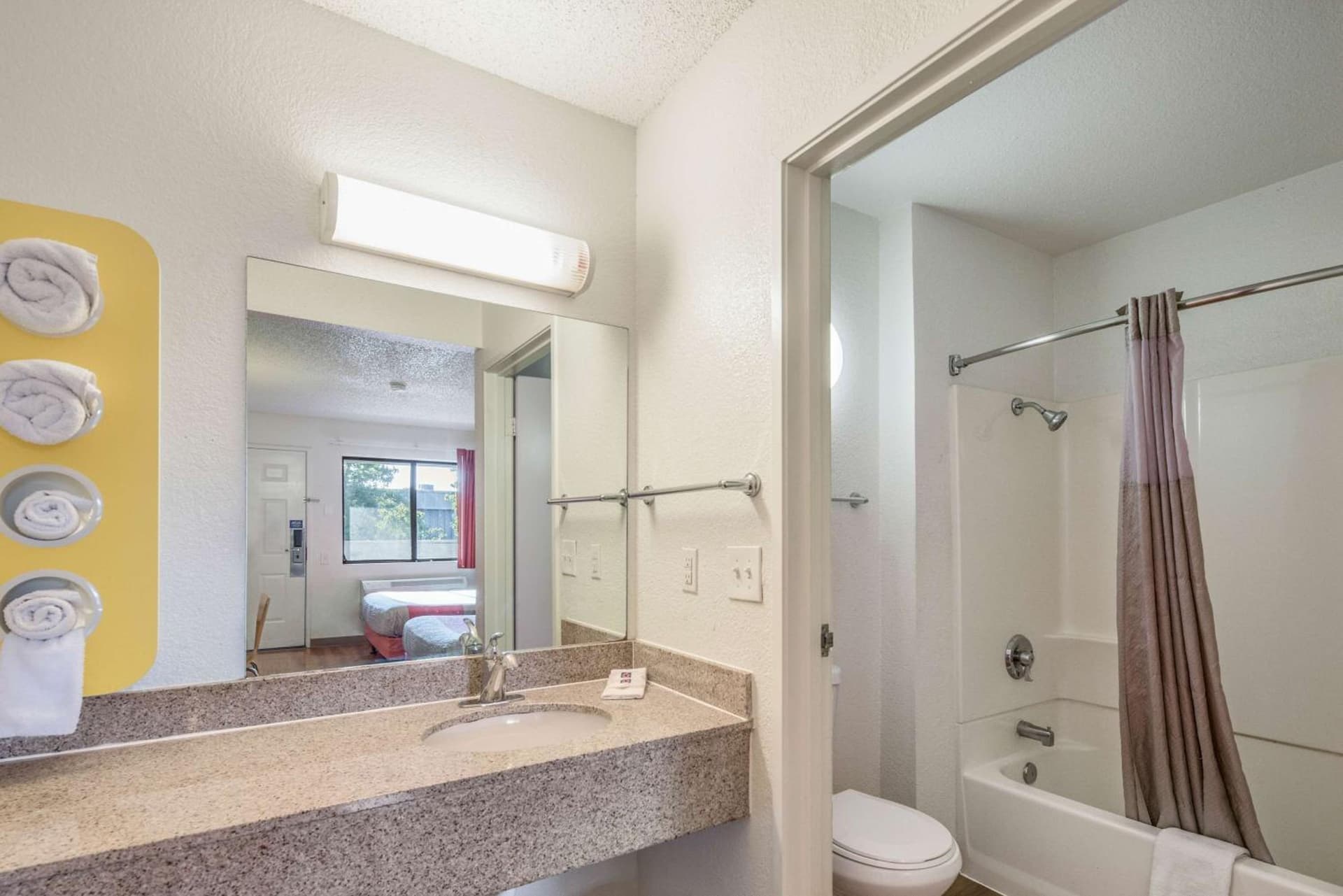 Motel 6-Fairfield, CA - North gallery photo in Fairfield, CA — image 54