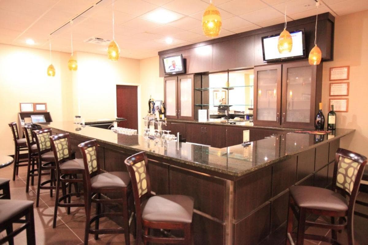 Quality Inn & Suites Downtown Mansfield property views in Mansfield, OH — gallery photo 3