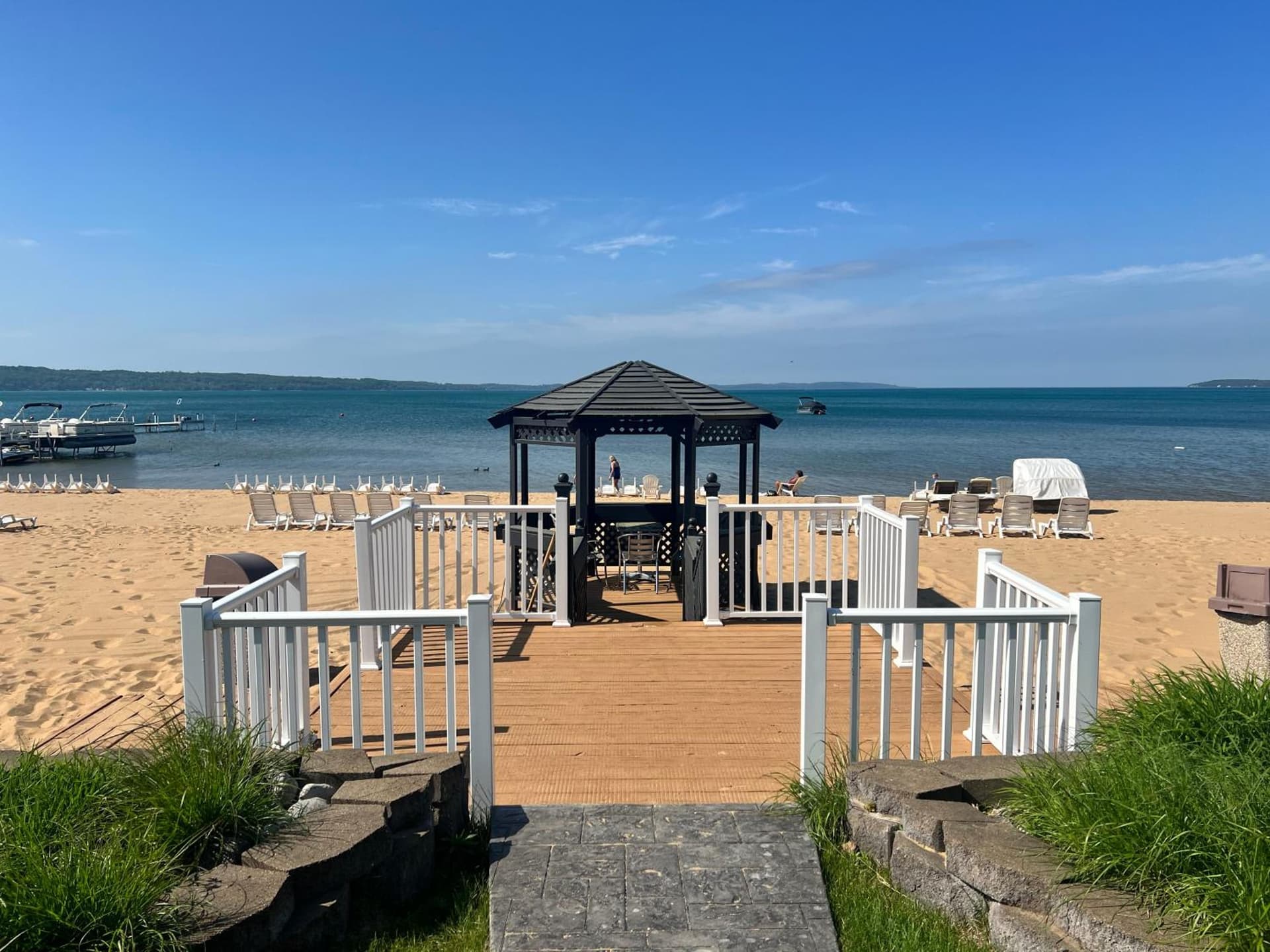 The Beach Haus - Traverse City property views in Traverse City, MI — gallery photo 3