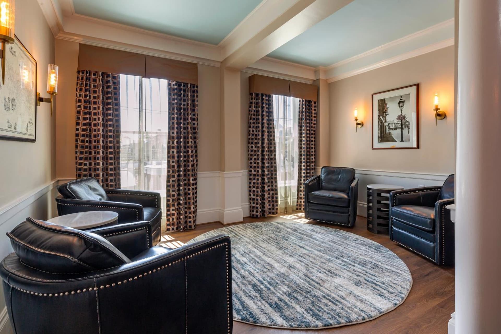 Essex Street Inn & Suites, an Ascend Collection Hotel gallery photo in Newburyport, MA — image 5