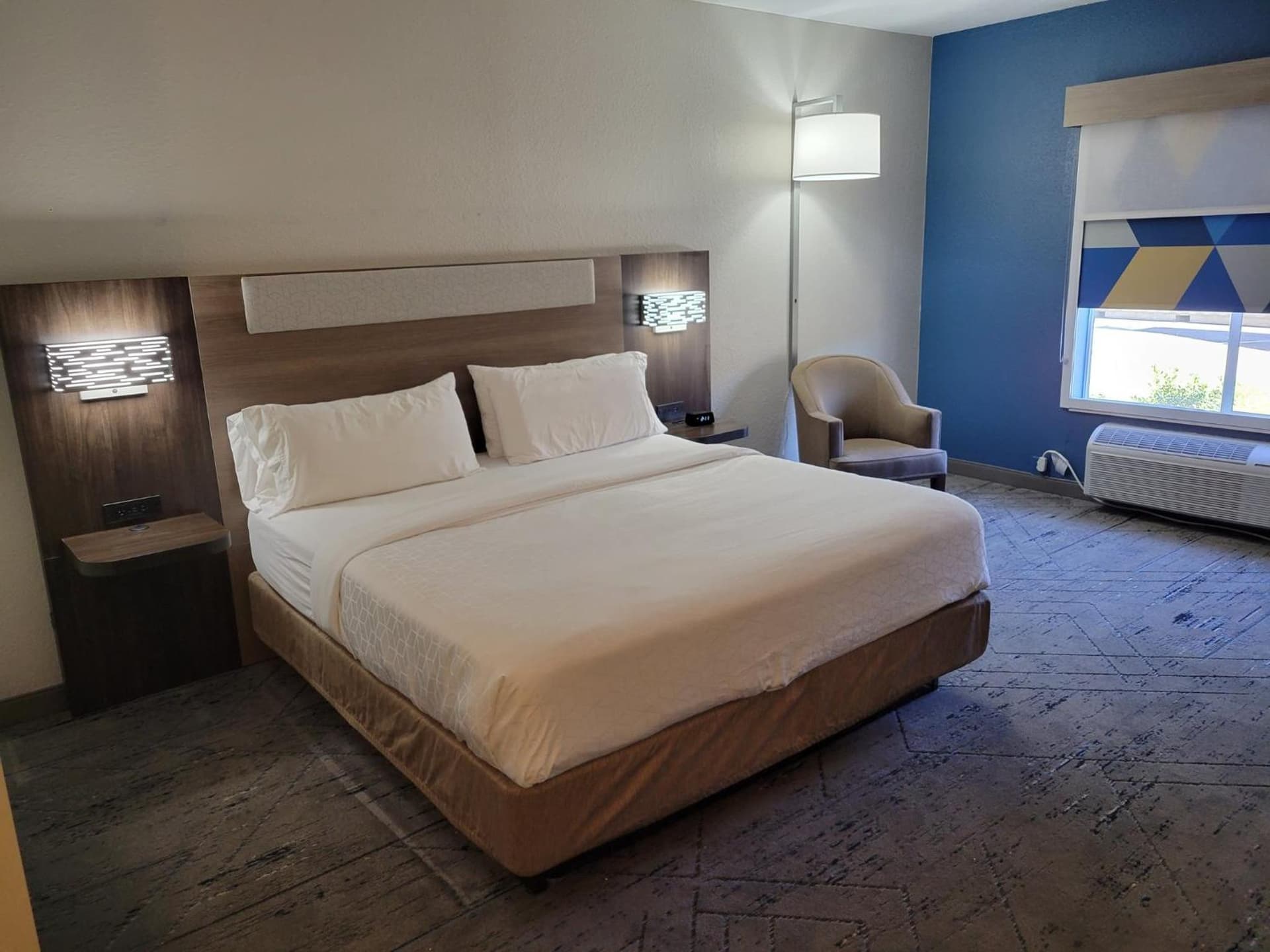 Holiday Inn Express Hotel & Suites - The Villages by IHG gallery photo in The Villages, FL — image 98