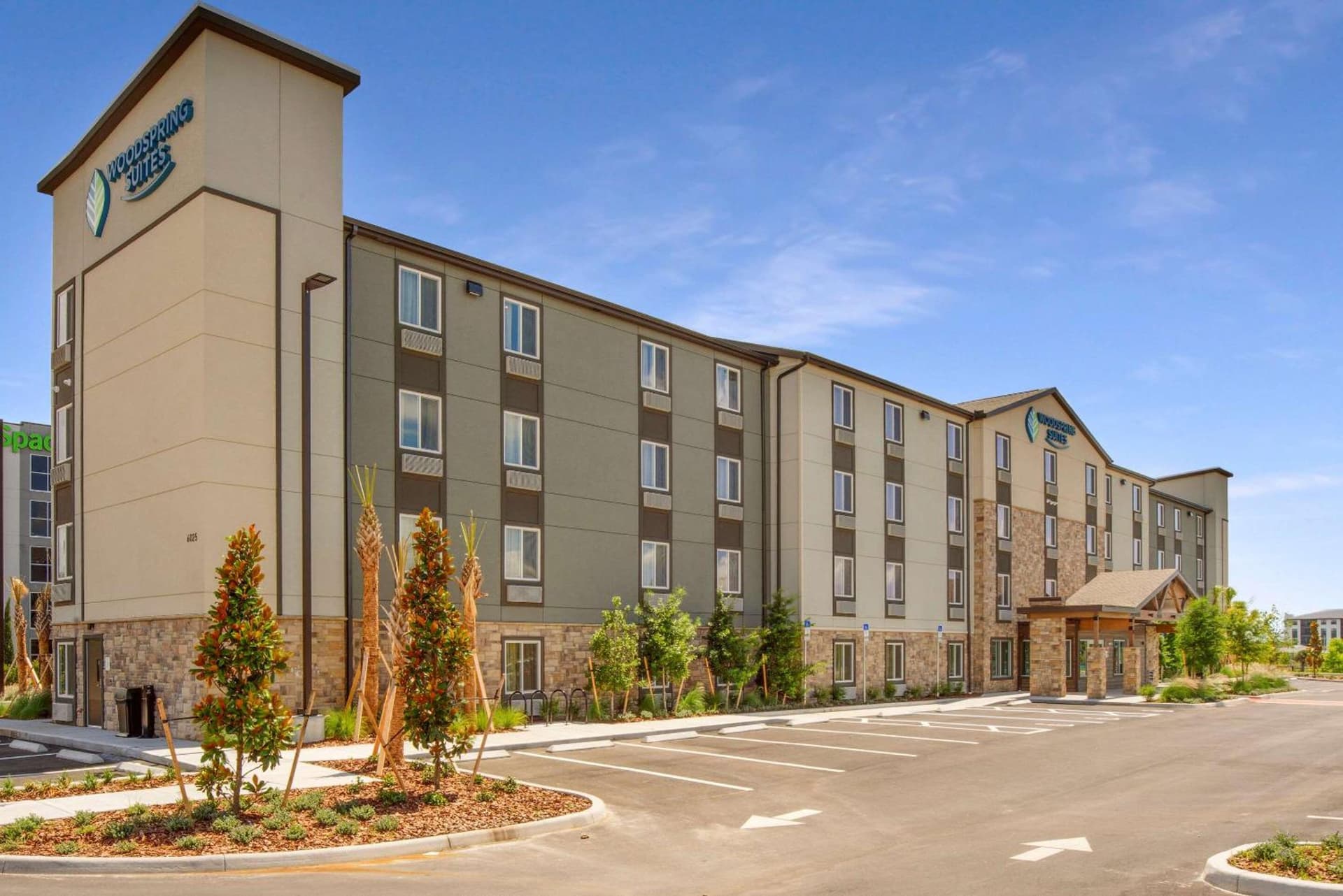 WoodSpring Suites Orlando I-4 & Convention Center interior in Orlando, FL — gallery photo 2