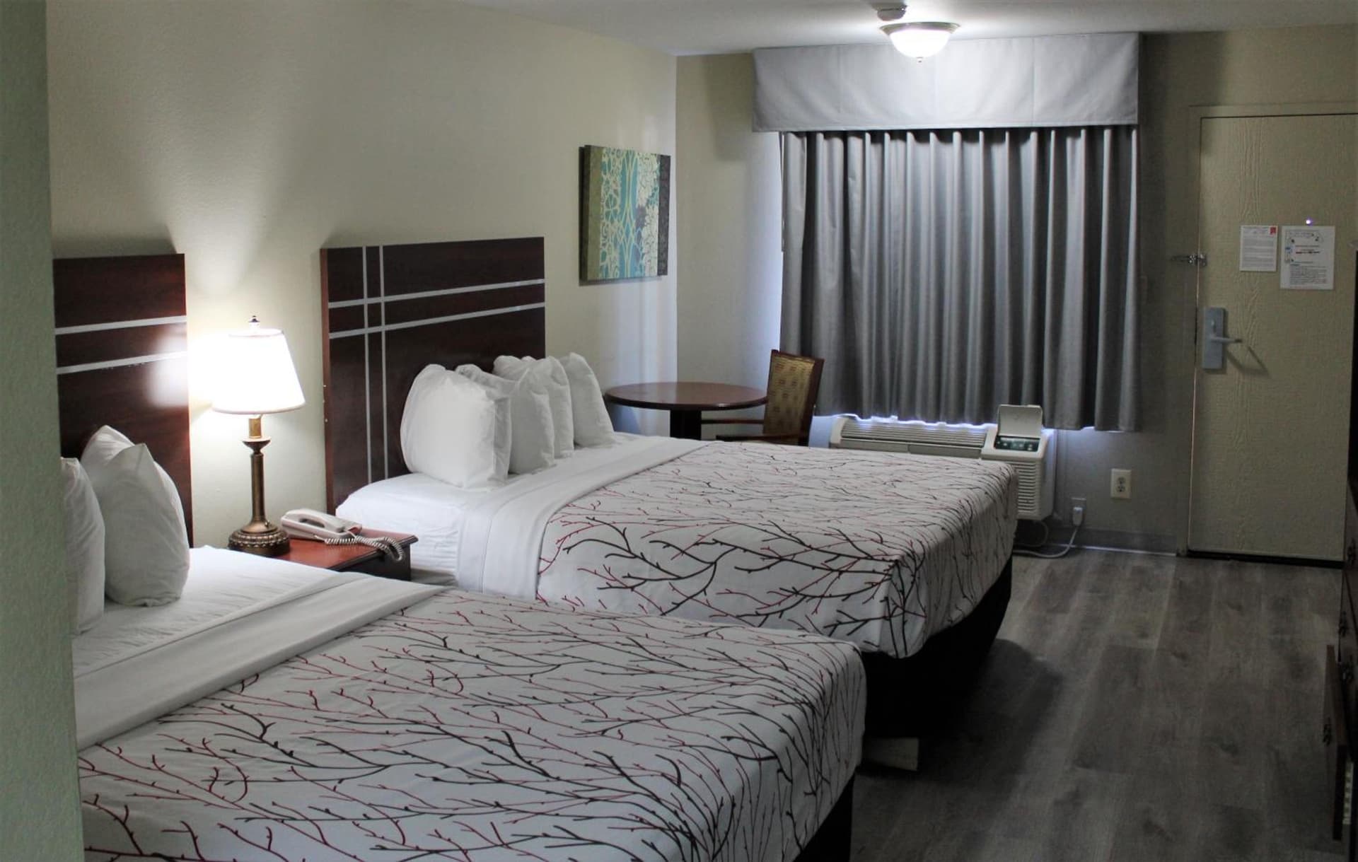 Rancho San Diego Inn & Suites gallery photo in El Cajon, CA — image 13