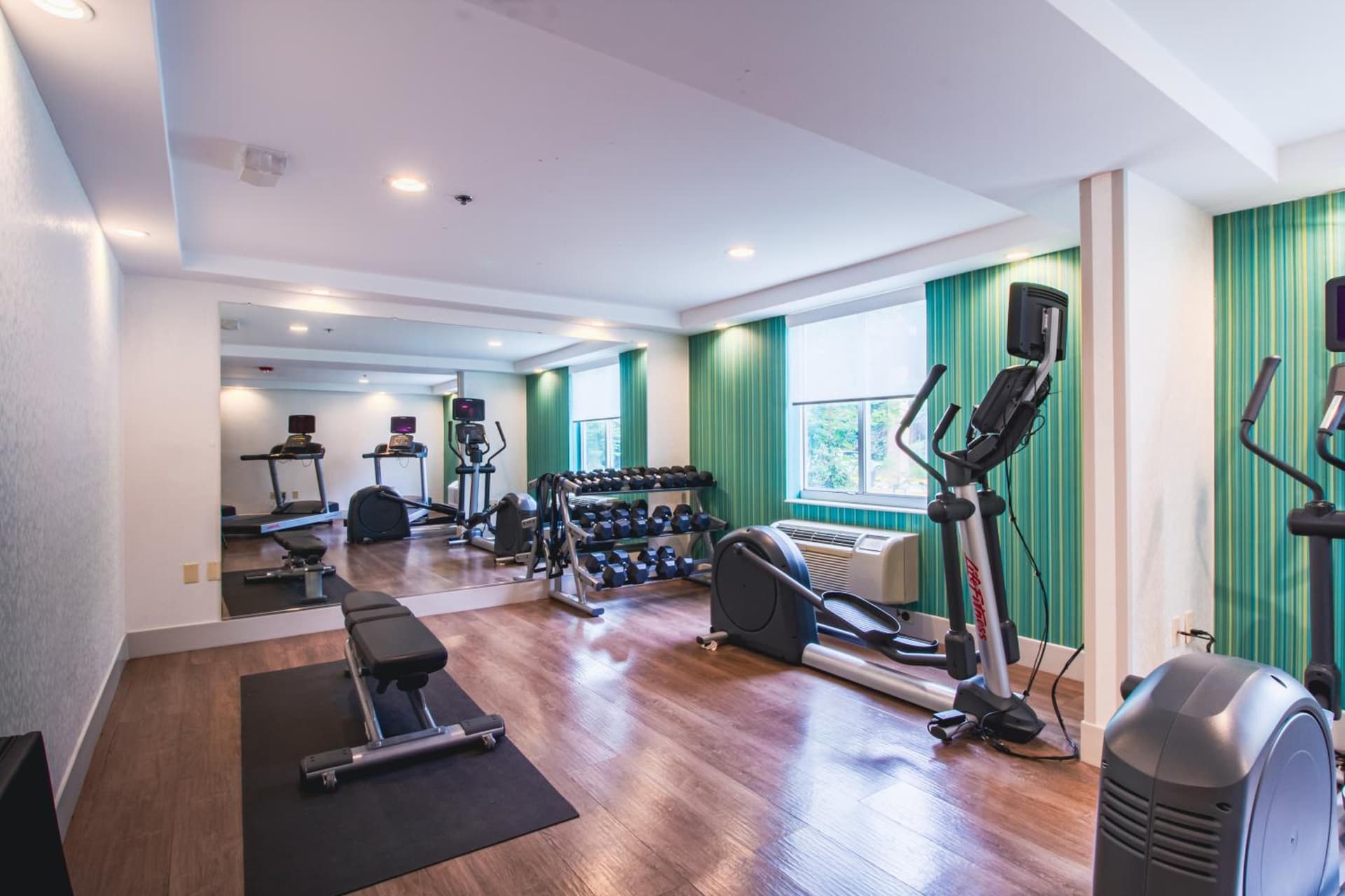 Holiday Inn Express & Suites - Lincoln East - White Mountains by IHG gallery photo in Lincoln — image 68