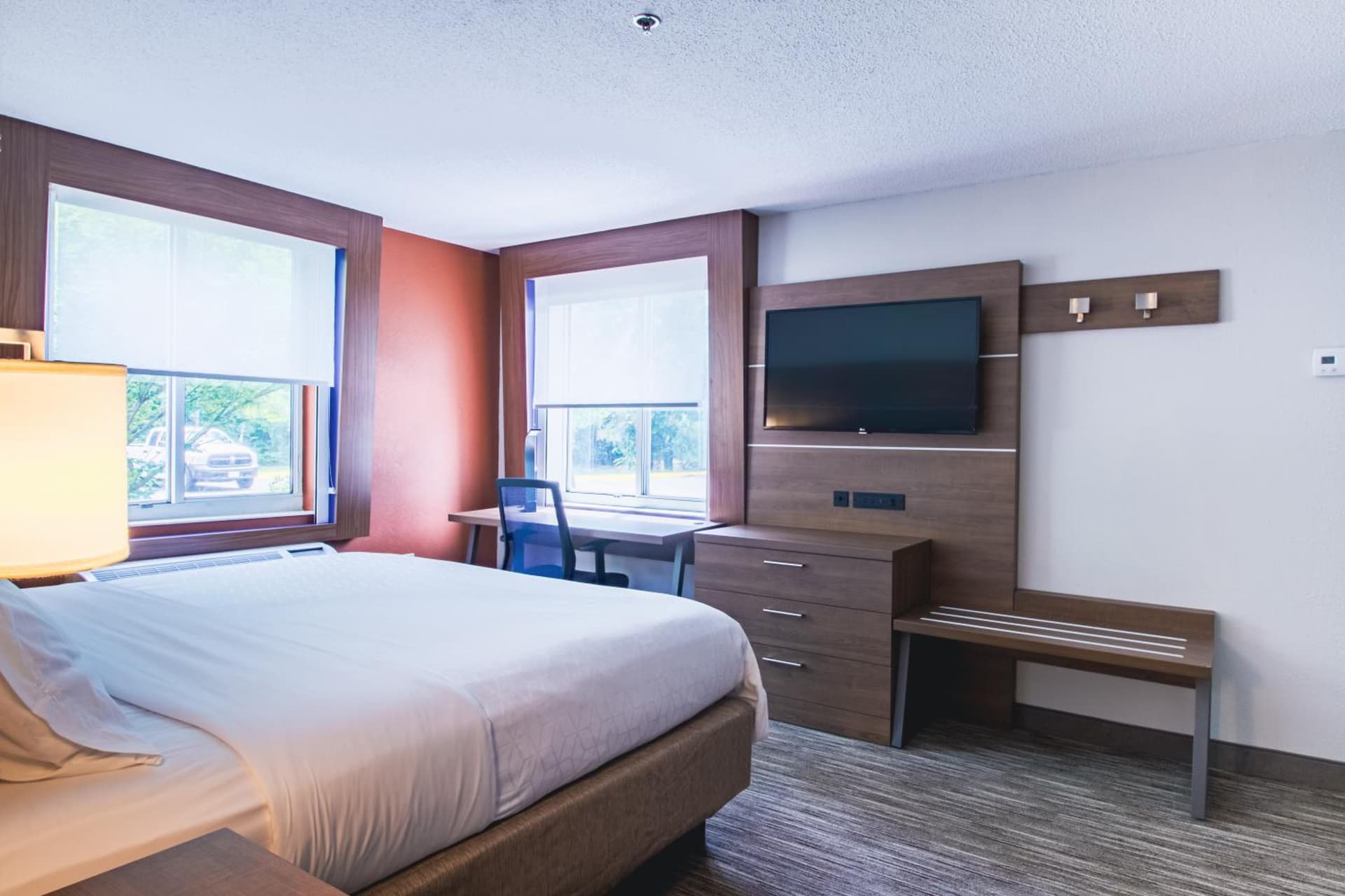 Holiday Inn Express & Suites - Lincoln East - White Mountains by IHG gallery photo in Lincoln — image 44