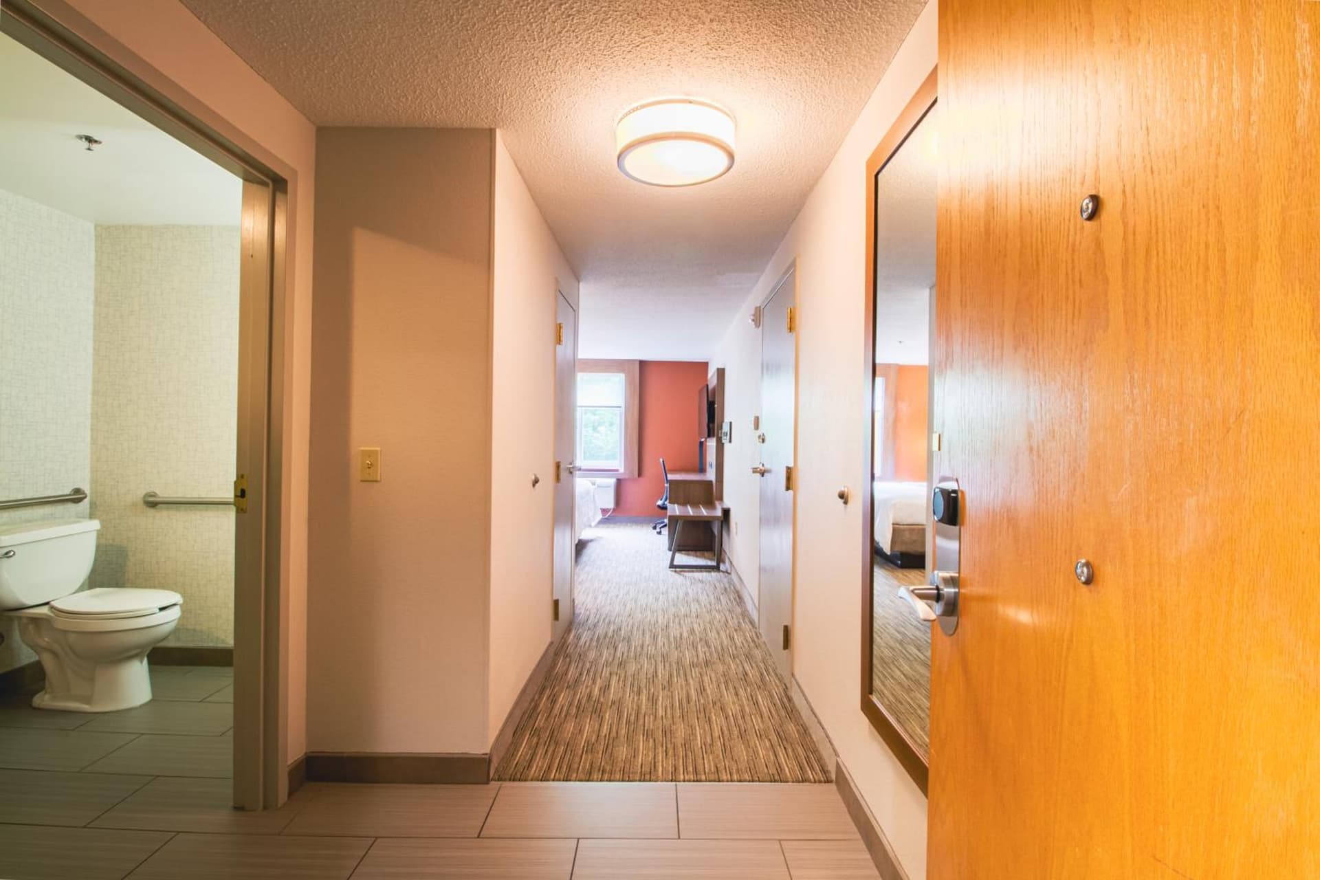 Holiday Inn Express & Suites - Lincoln East - White Mountains by IHG gallery photo in Lincoln — image 112