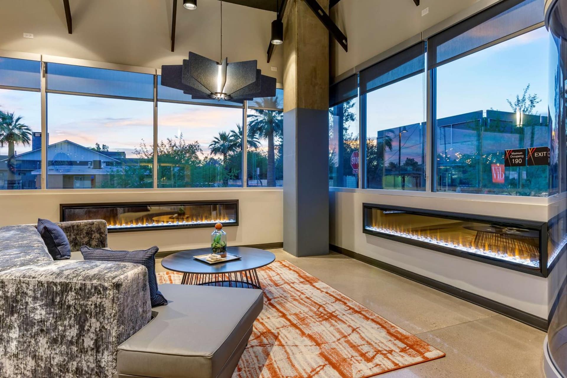 Vīb Hotel by Best Western Phoenix - Tempe gallery photo in Tempe, AZ — image 7