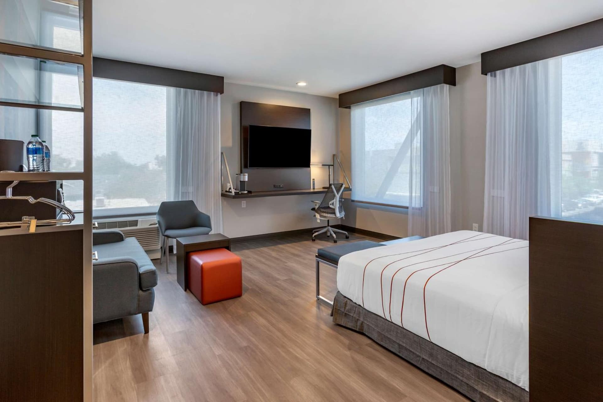 Vīb Hotel by Best Western Phoenix - Tempe gallery photo in Tempe, AZ — image 16