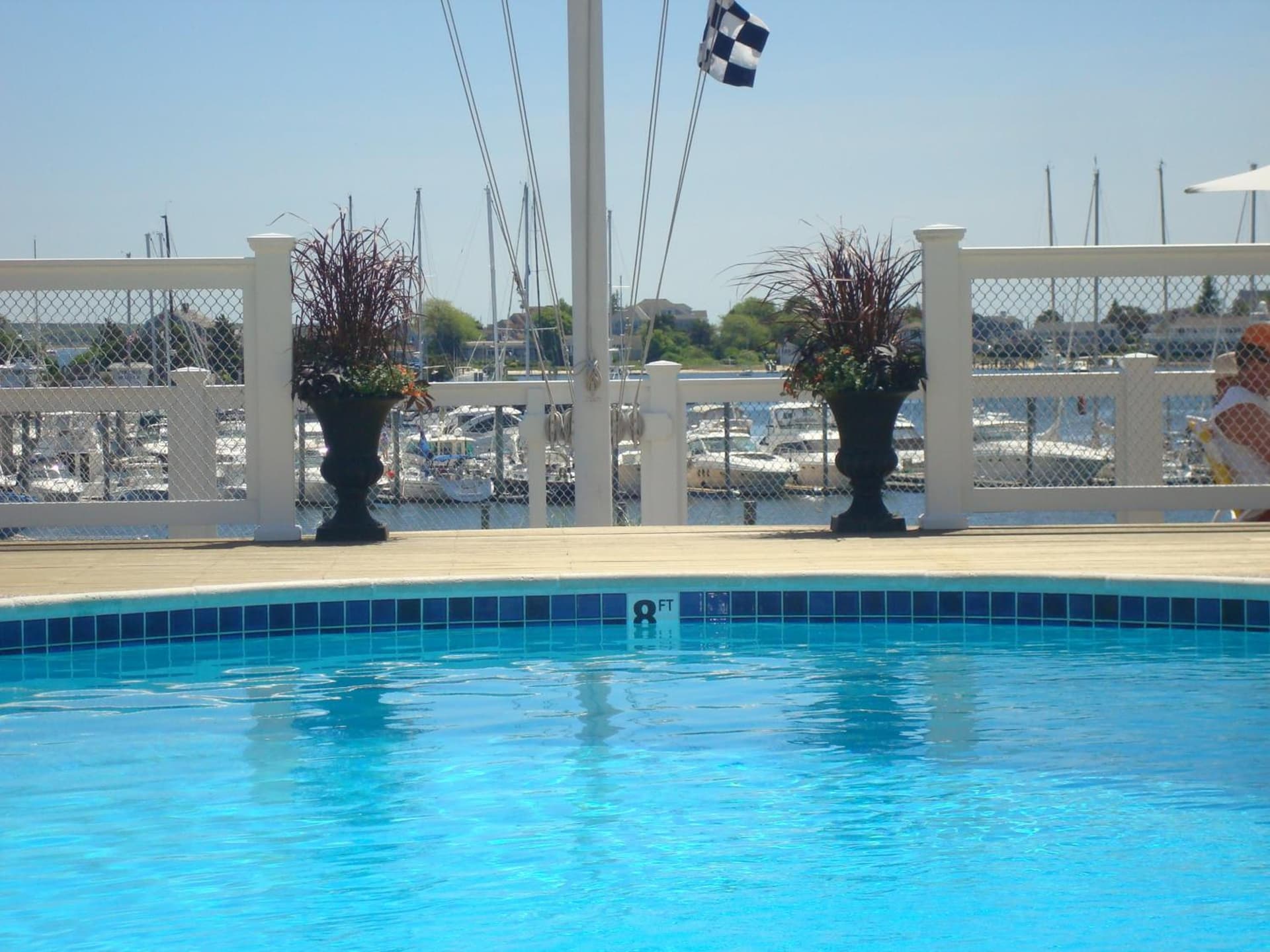 Anchor In Distinctive Waterfront Lodging gallery photo in Hyannis — image 28