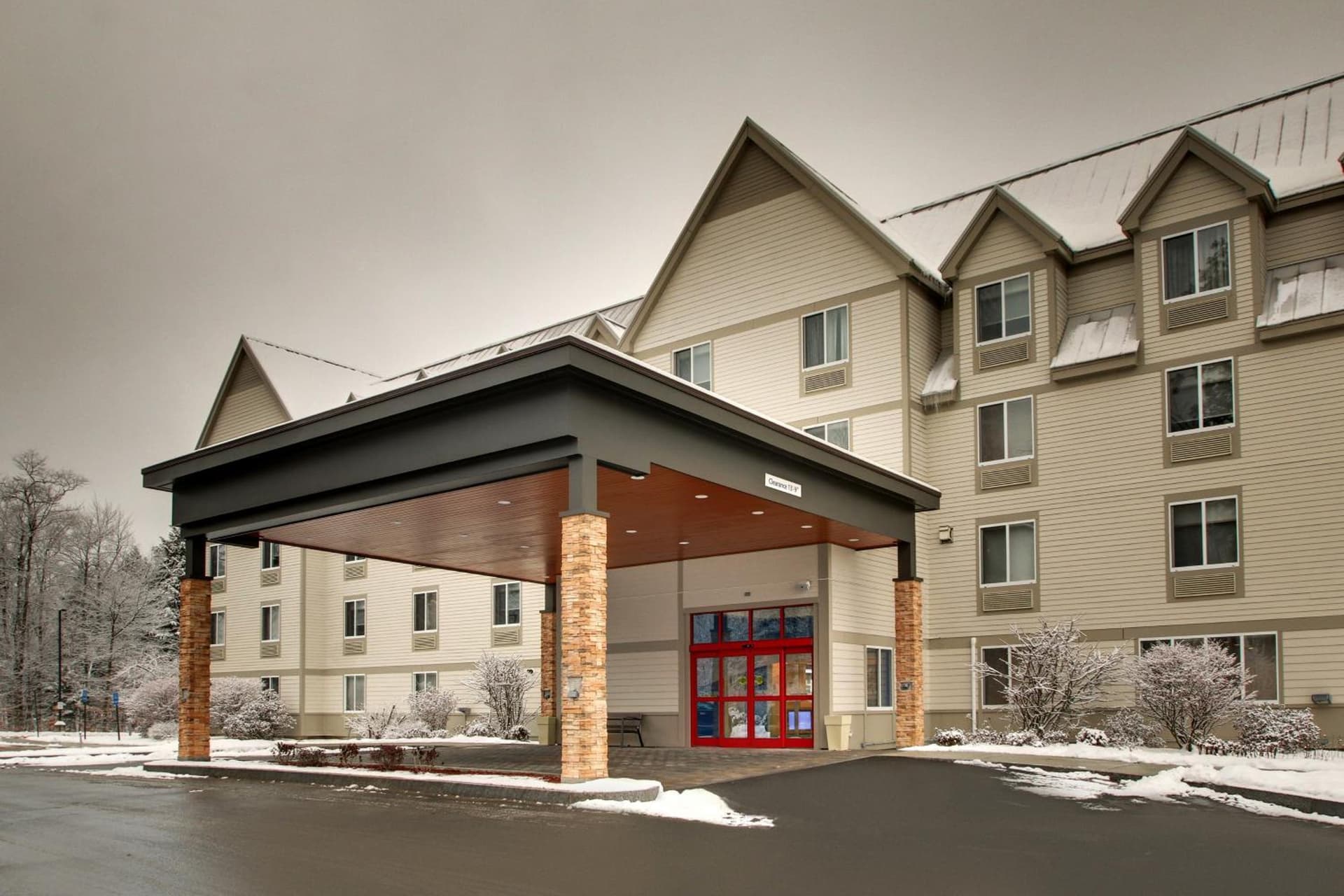 Holiday Inn Express & Suites - Lincoln East - White Mountains by IHG gallery photo in Lincoln — image 75