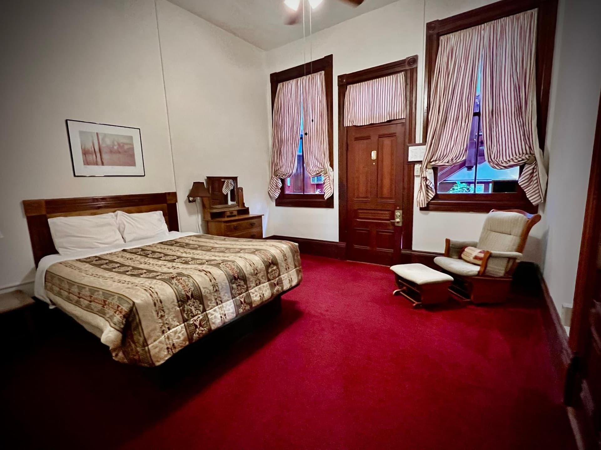 The Monarch Hotel gallery photo in Port Townsend, WA — image 27