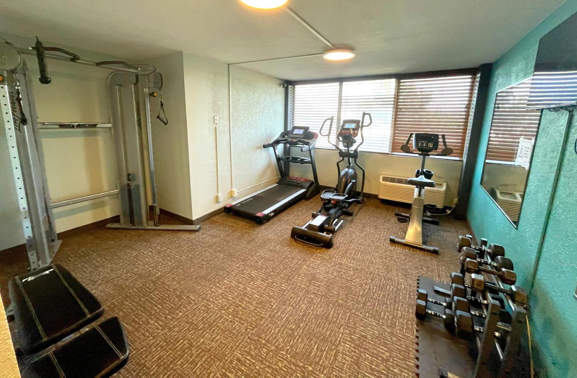 Quality Inn & Suites Cincinnati Downtown Area gallery photo in Cincinnati, OH — image 12