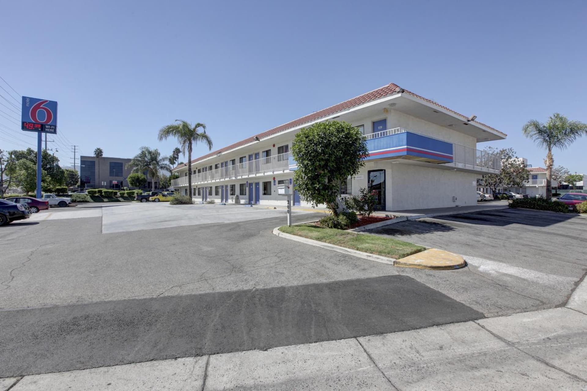 Motel 6-Corona, CA gallery photo in Corona, CA — image 46