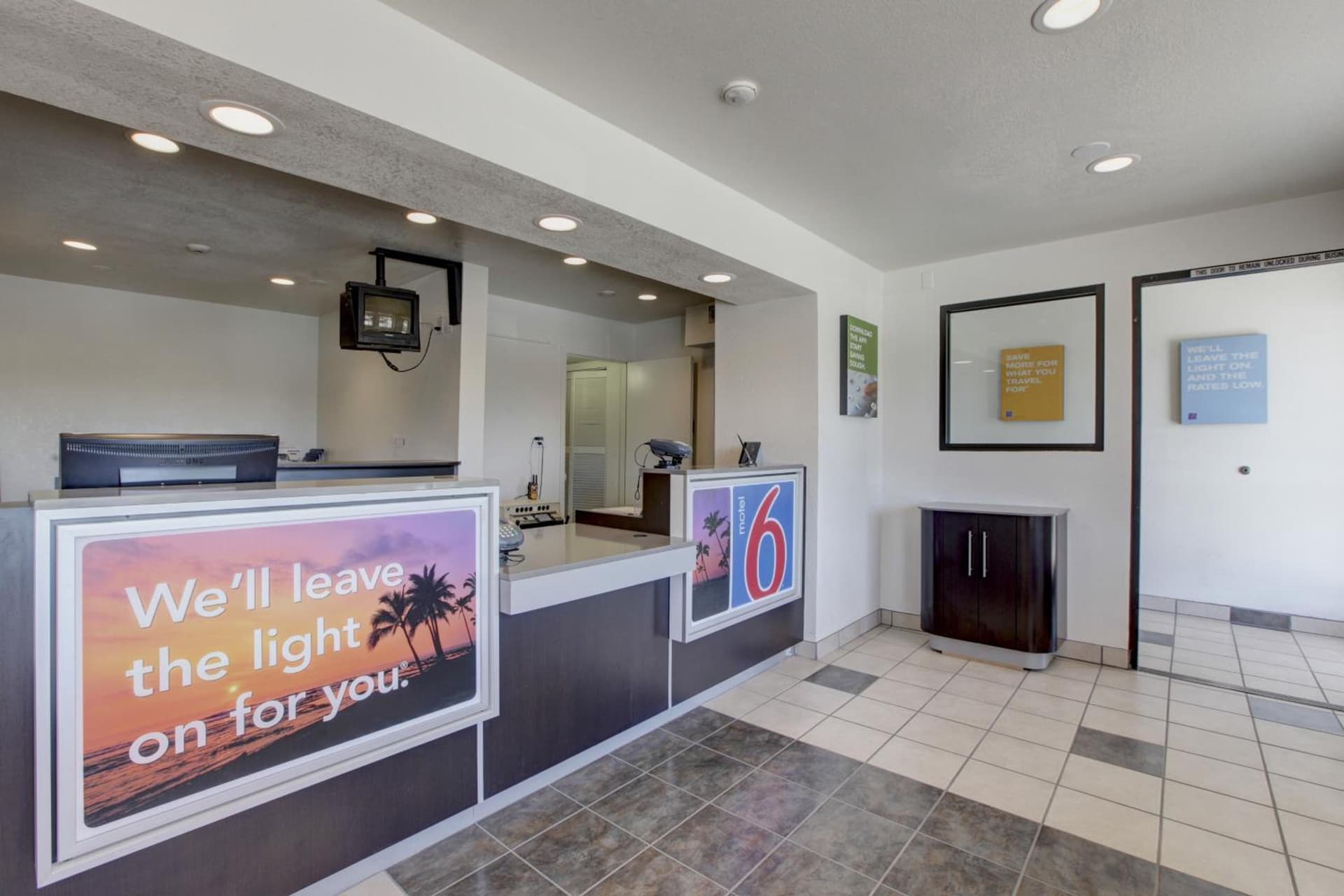 Motel 6-Corona, CA gallery photo in Corona, CA — image 21