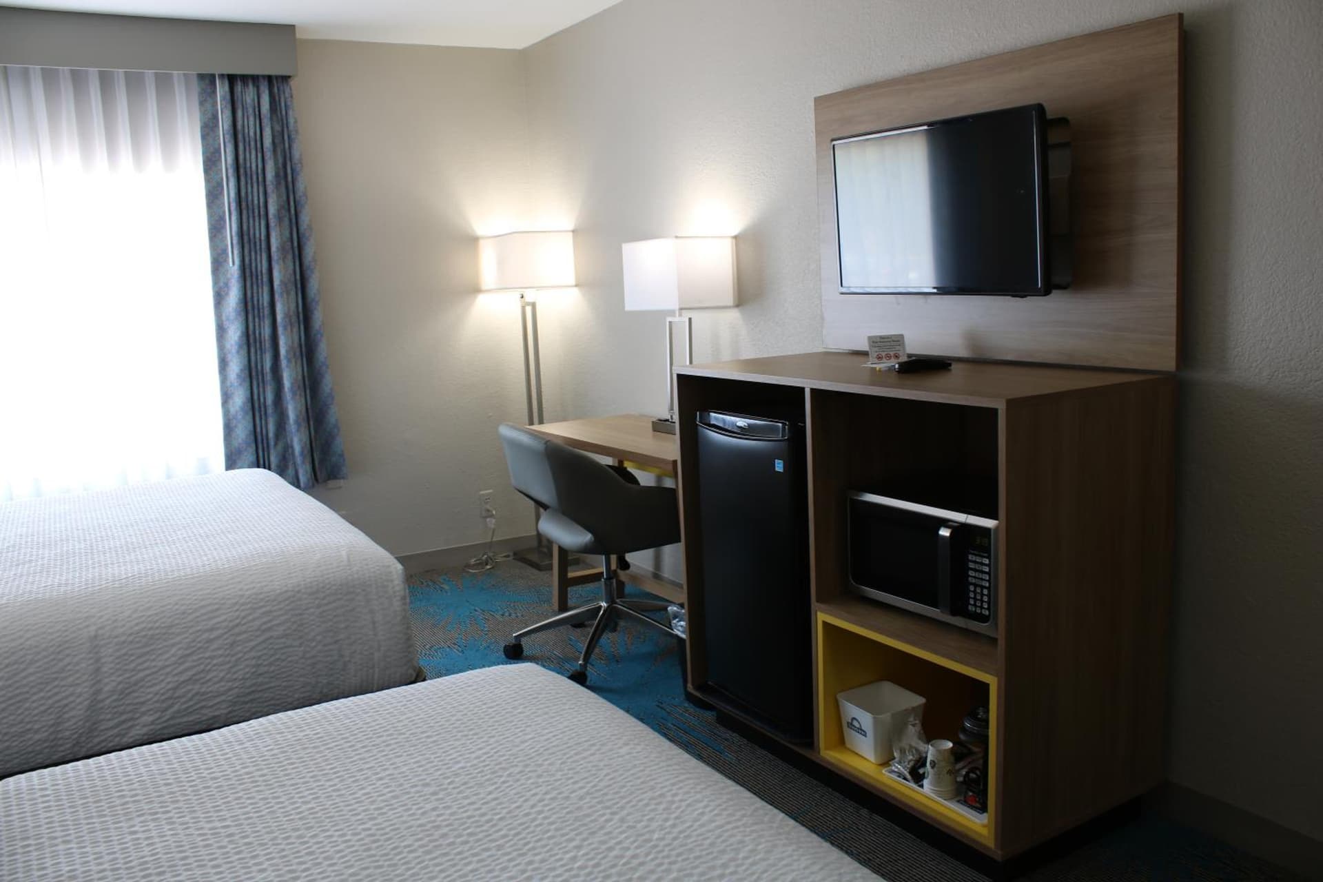 Days Inn by Wyndham Waco University Area gallery photo in Waco, TX — image 86