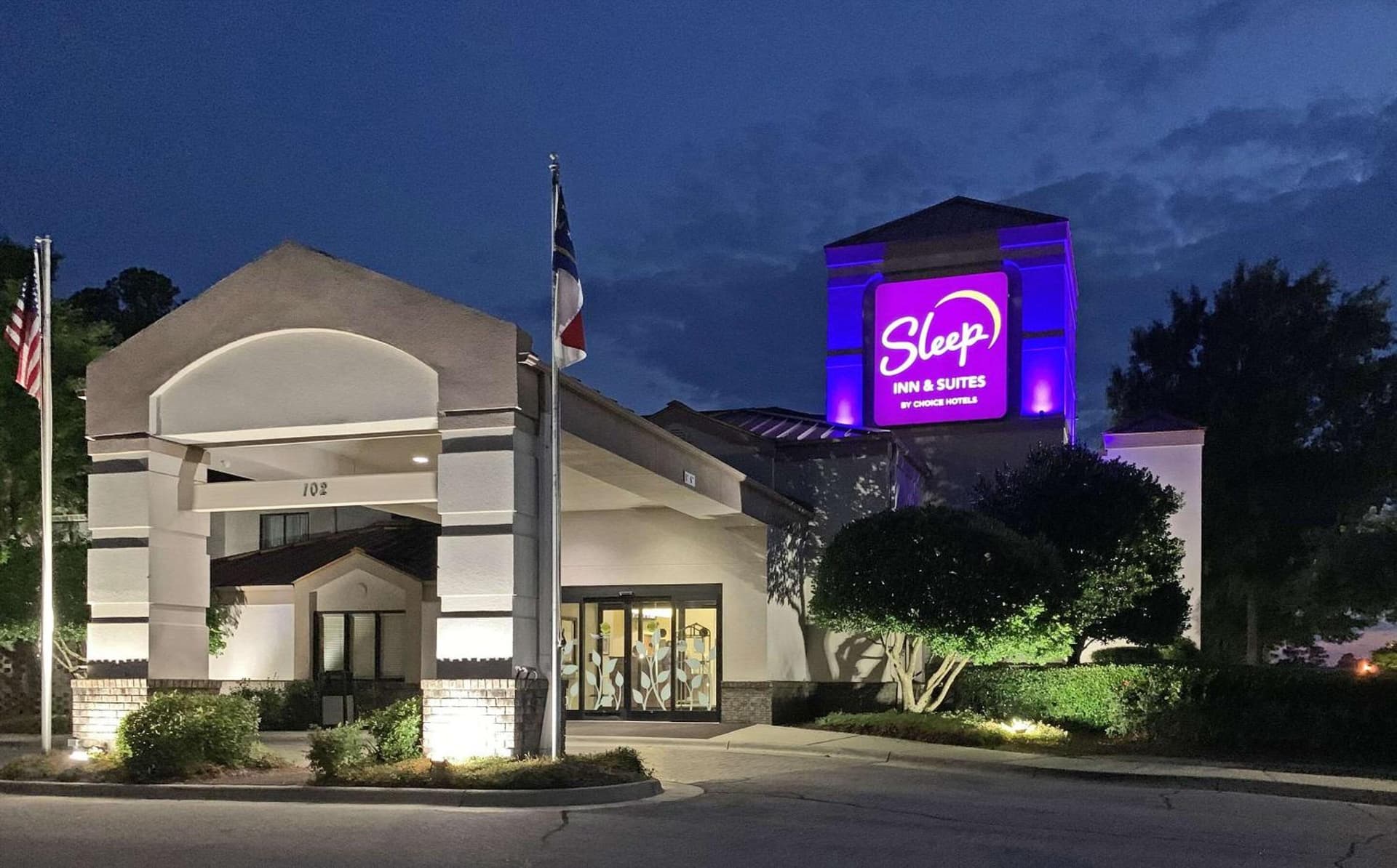 Sleep Inn & Suites Spring Lake - Fayetteville near Fort Bragg interior in Spring Lake, NC — gallery photo 2