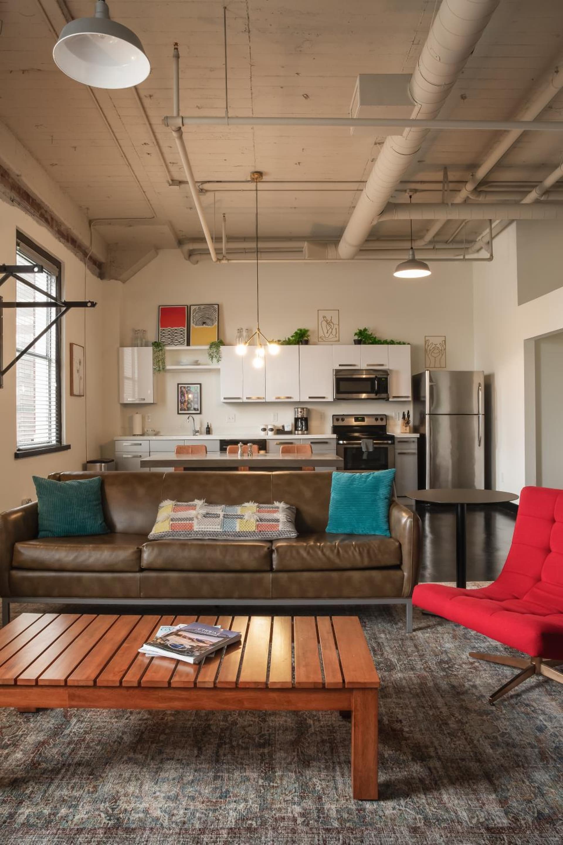 Hotel Clemons interior in Chattanooga, TN — gallery photo 2