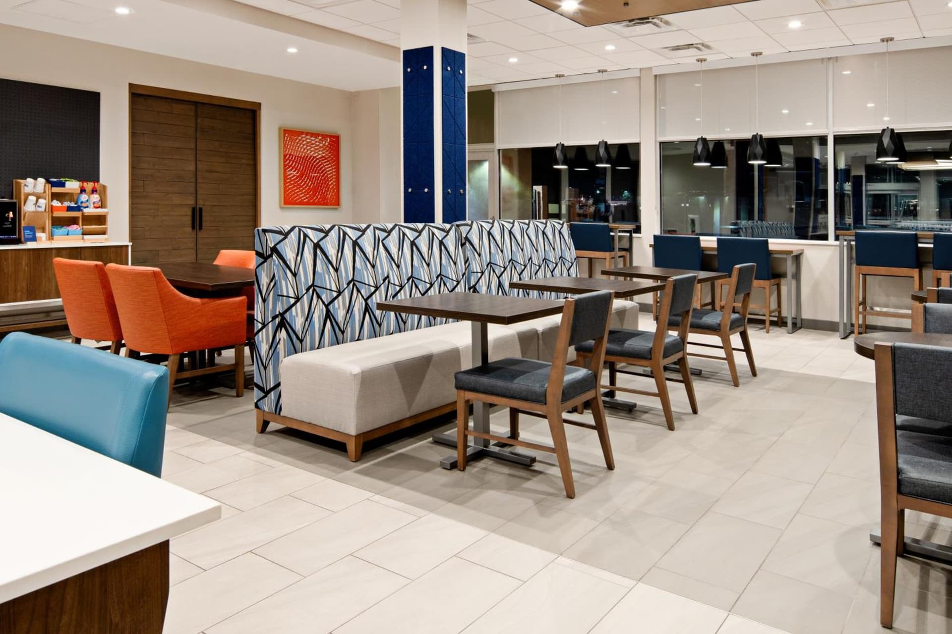 Holiday Inn Express & Suites Palm Desert - Millennium by IHG gallery photo in Palm Desert, CA — image 25