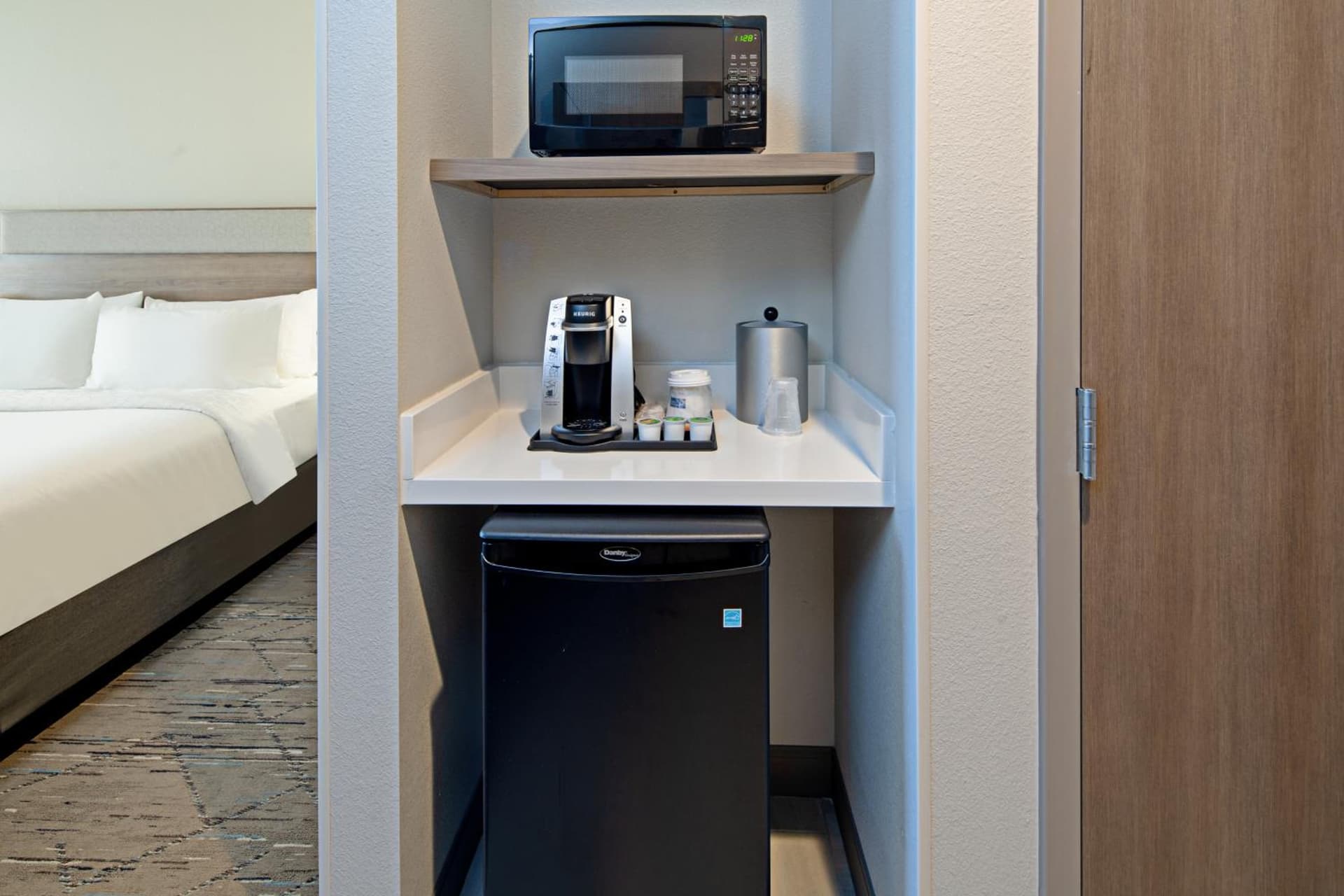 Holiday Inn Express & Suites Palm Desert - Millennium by IHG gallery photo in Palm Desert, CA — image 33