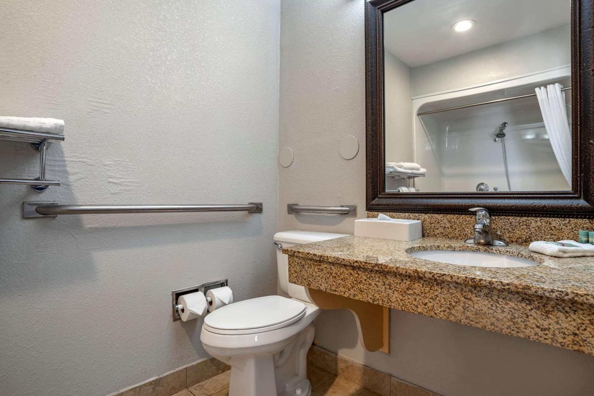 Best Western Carlton Suites gallery photo in Birmingham, AL — image 20