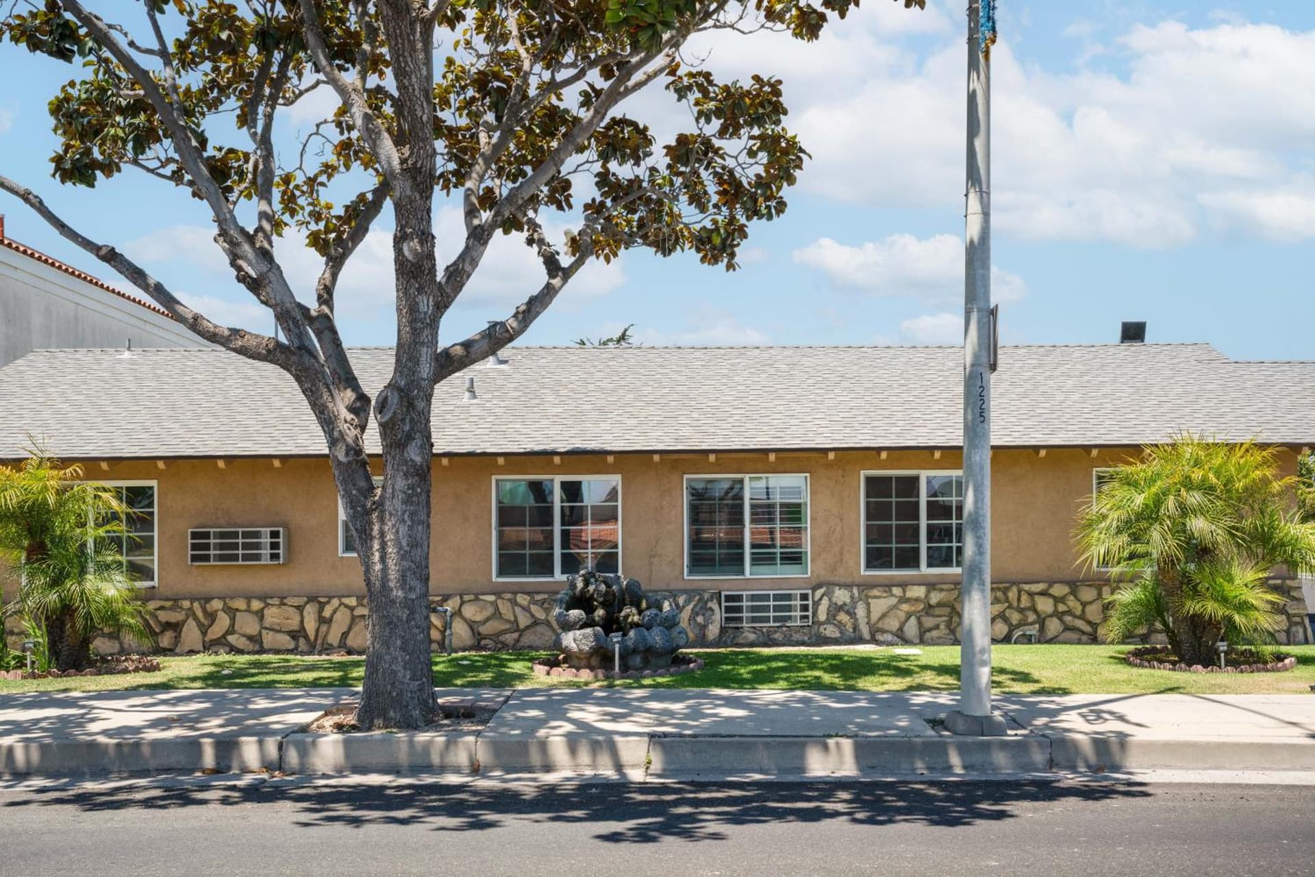 Solaire Inn & Suites gallery photo in Santa Maria, CA — image 8