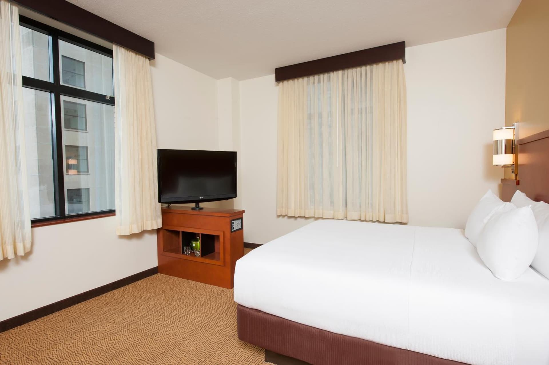 Hyatt Place Des Moines Downtown gallery photo in Des Moines, IA — image 12