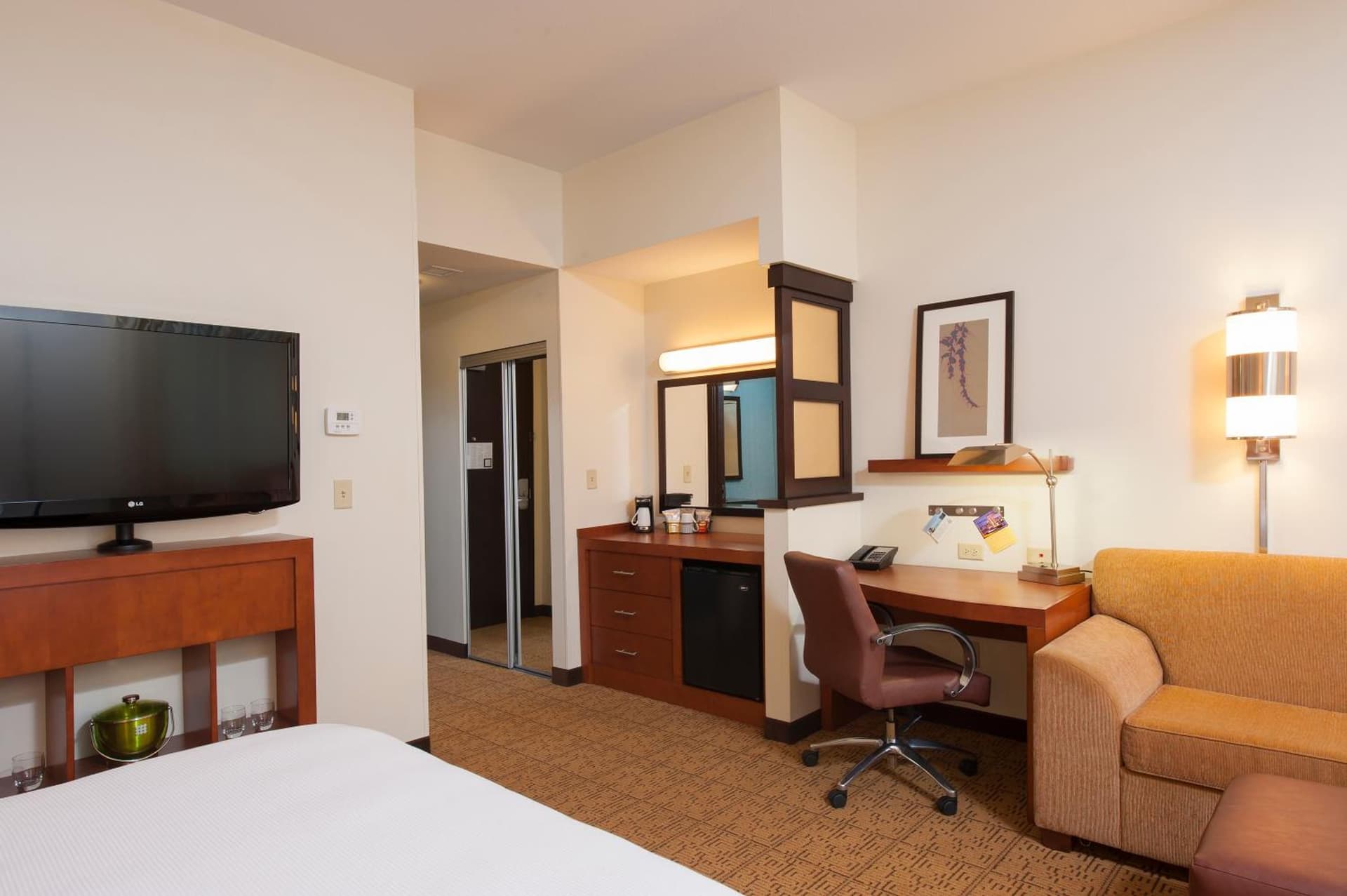 Hyatt Place Des Moines Downtown gallery photo in Des Moines, IA — image 27